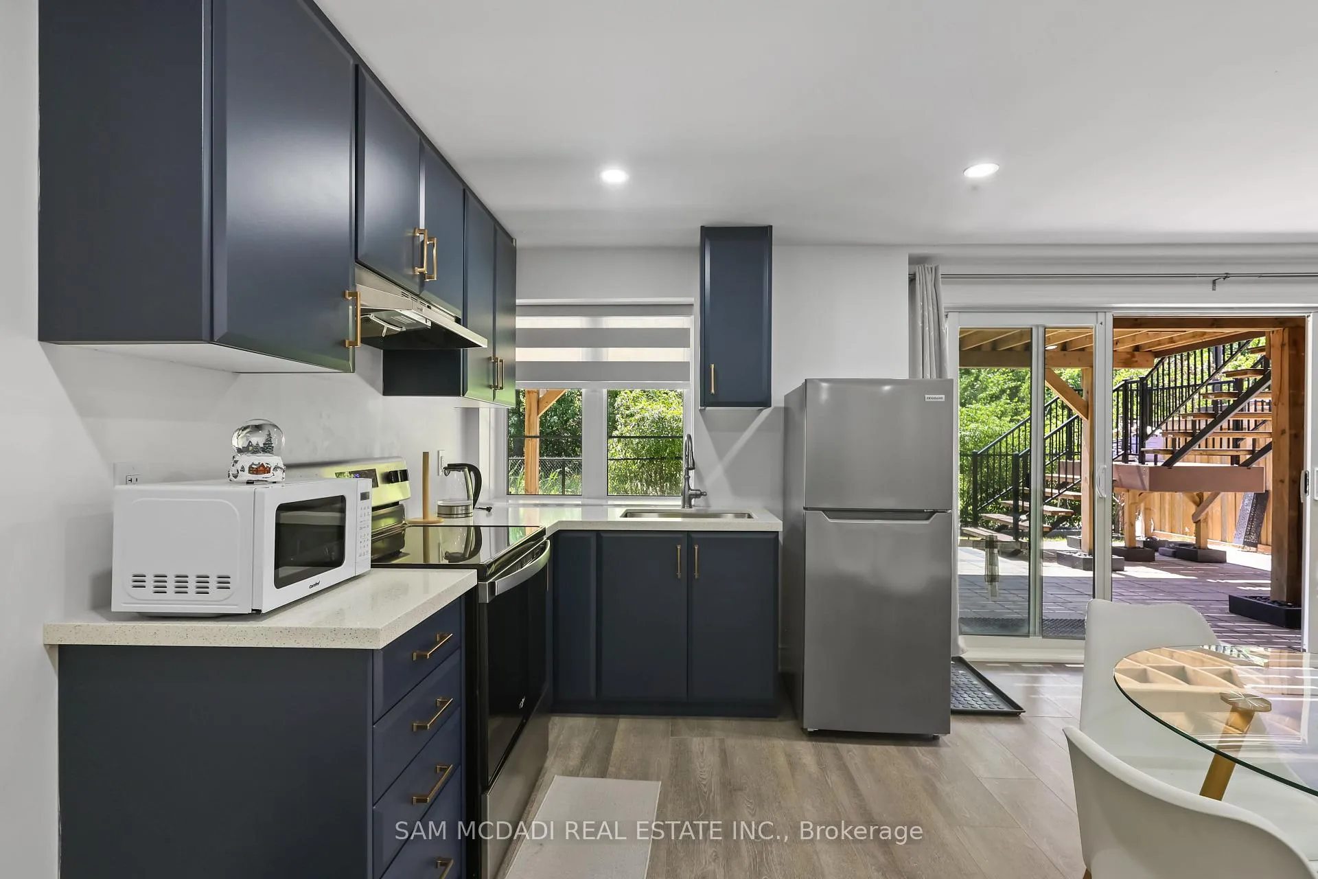 Photo 3 of 837 Magnolia Terrace, Milton, Cobban — HOMEH