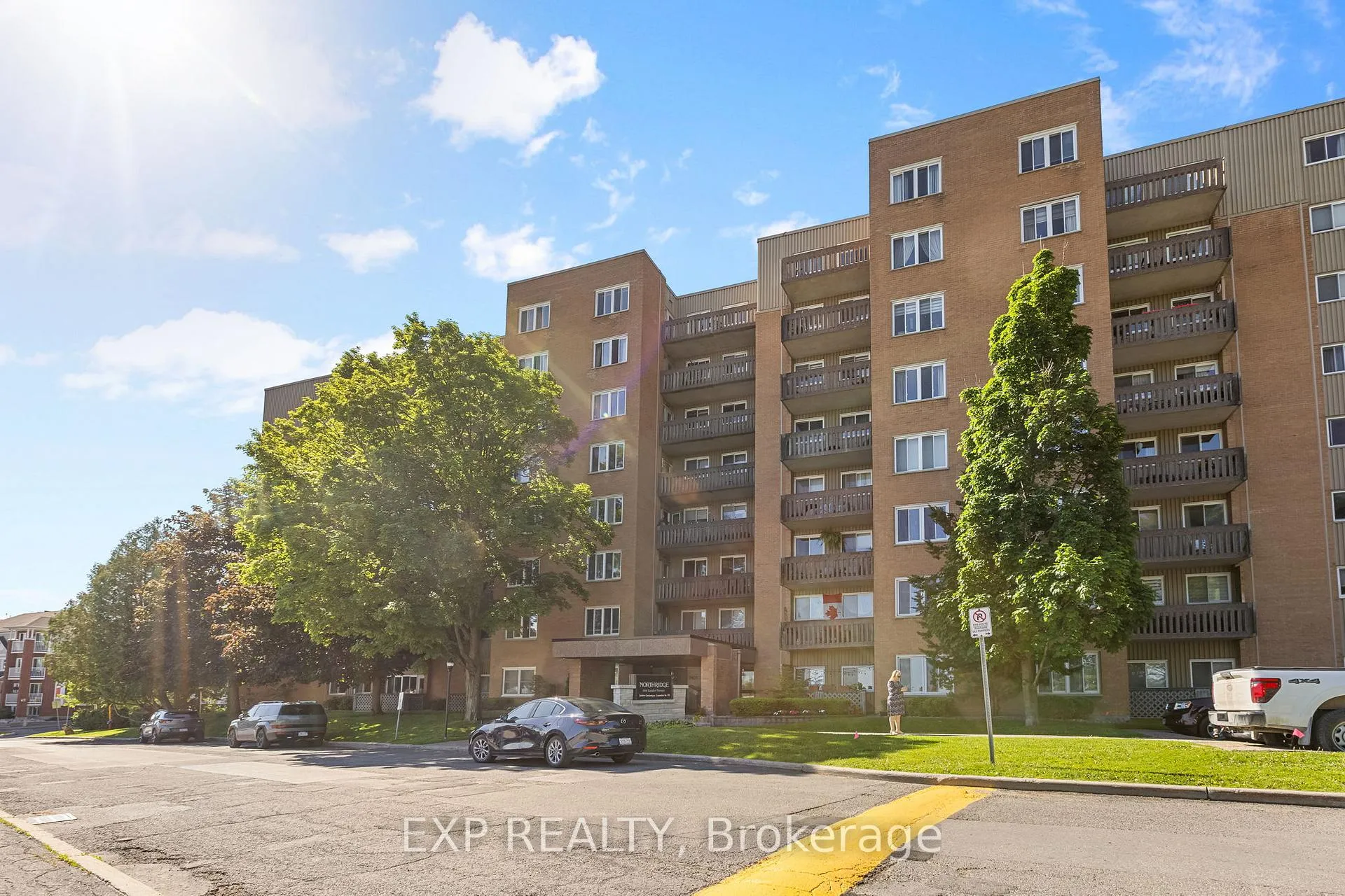 Front of Unit 418, 1599 Lassiter Terrace