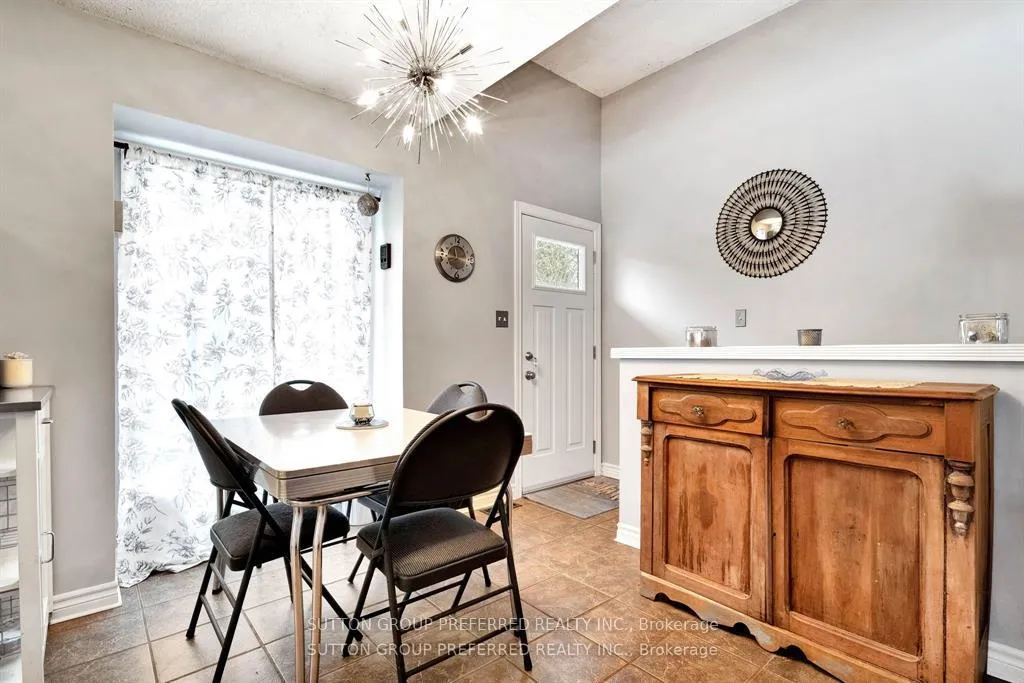 Photo 7 of 63 Dundee Court, London, South G — HOMEH
