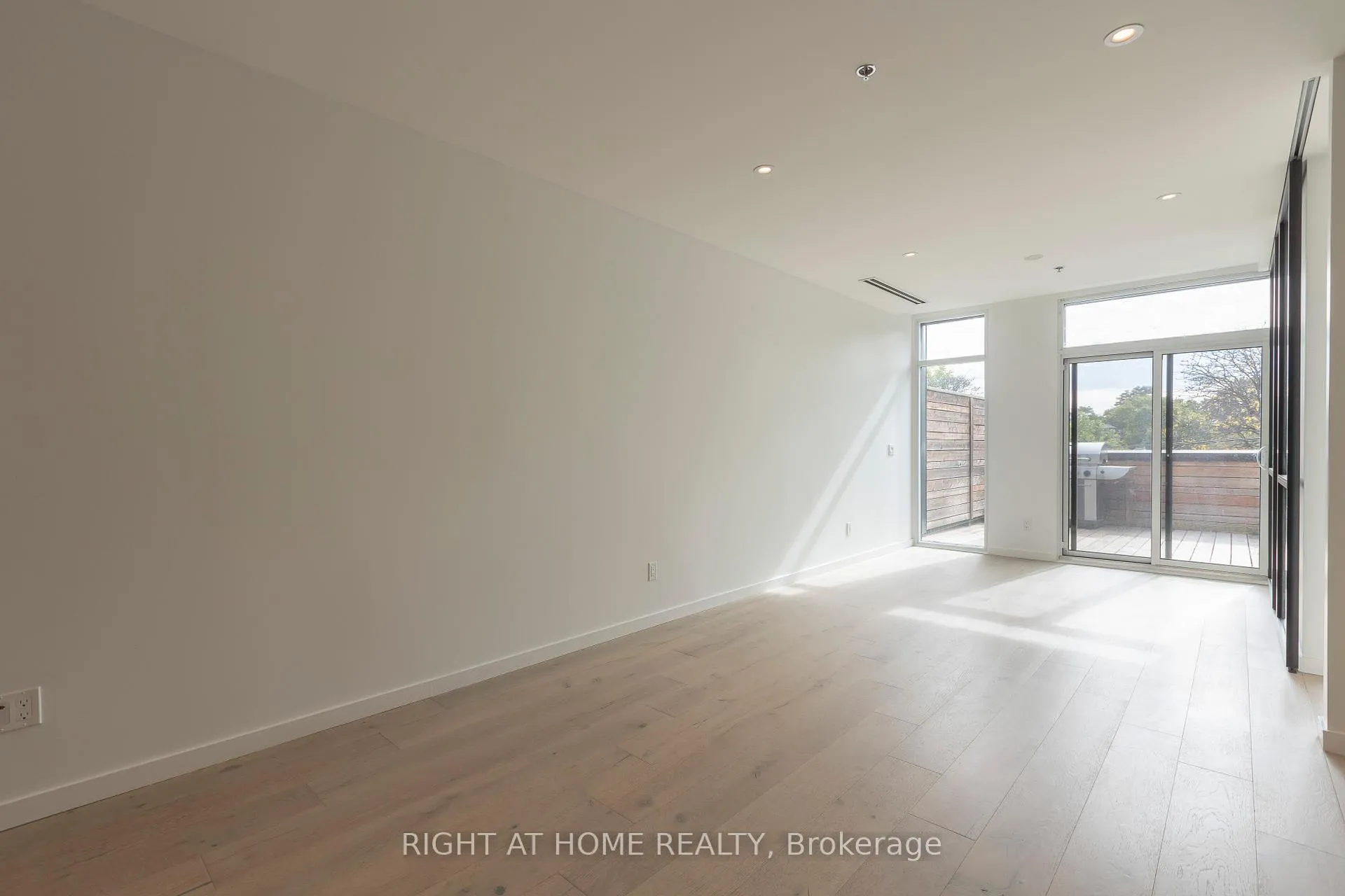 Photo 14 of Unit 206, 778 Queen Street E, Toronto, South Riverdale — HOMEH