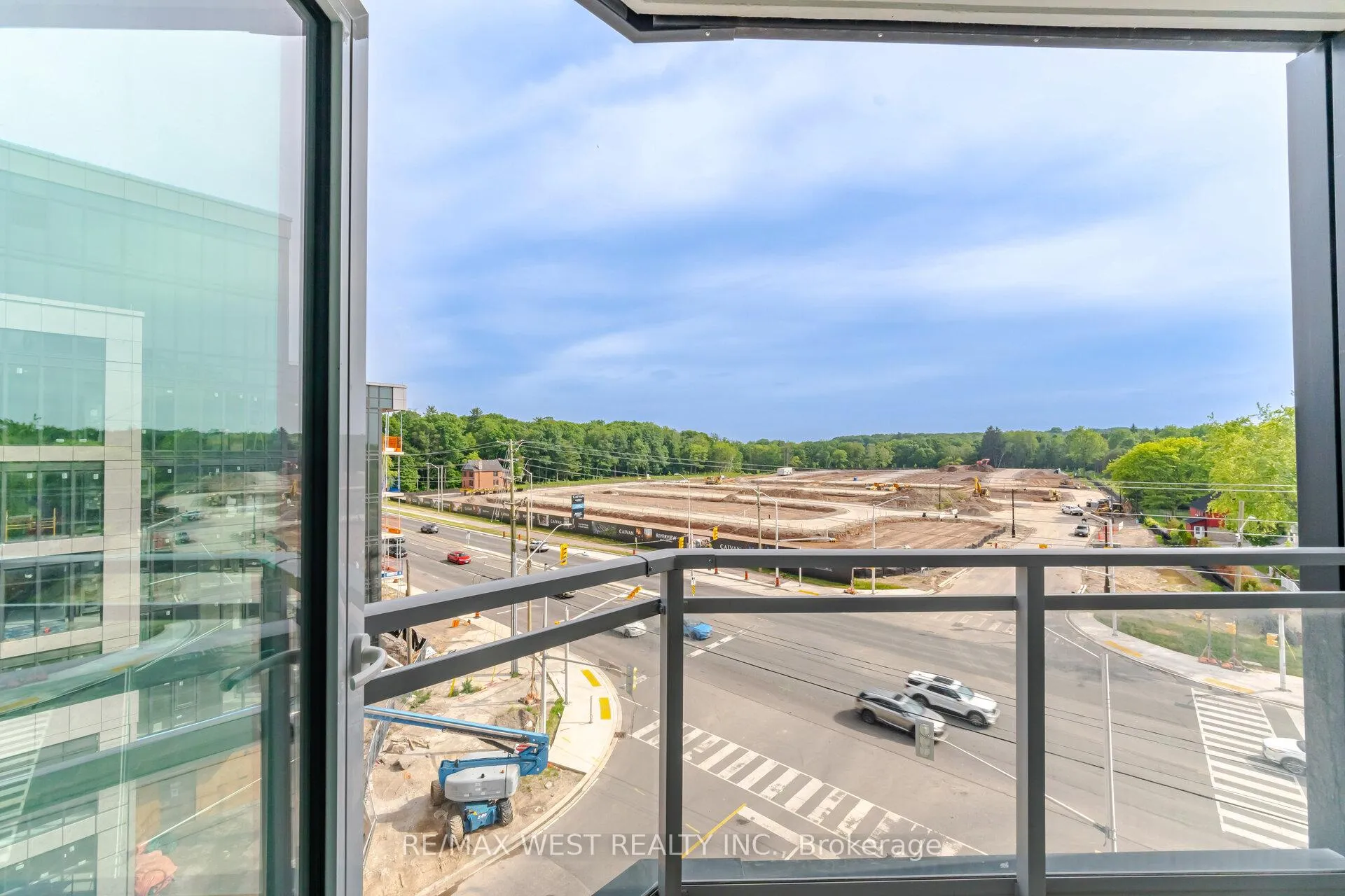 Photo 25 of Unit 522, 2501 Saw Whet Boulevard, Oakville, Glen Abbey — HOMEH