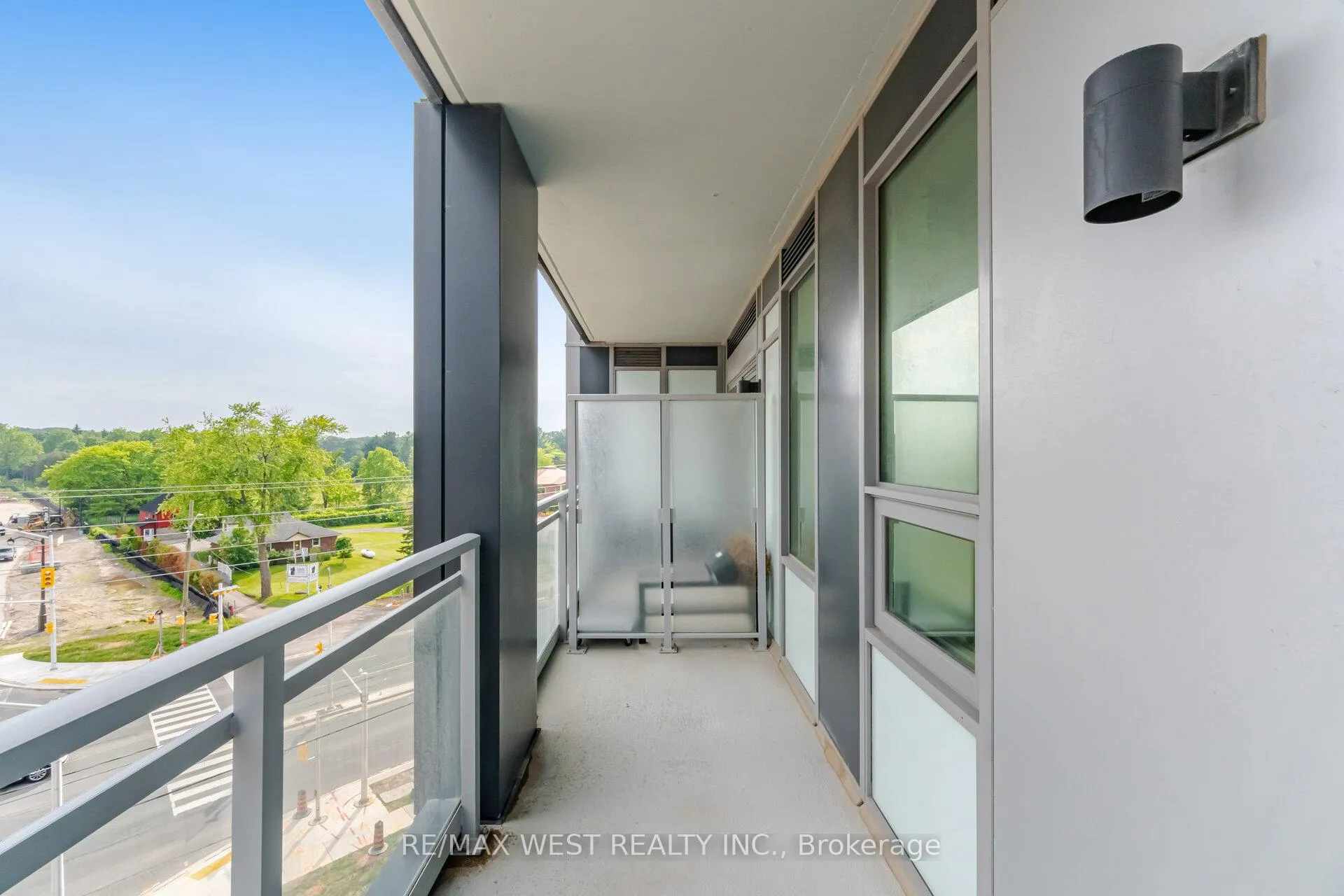 Photo 26 of Unit 522, 2501 Saw Whet Boulevard, Oakville, Glen Abbey — HOMEH