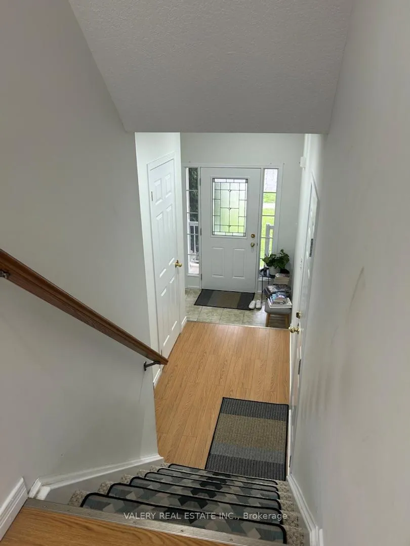 Photo 4 of Unit 1, 21 Sorrento St Street, Kitchener — HOMEH