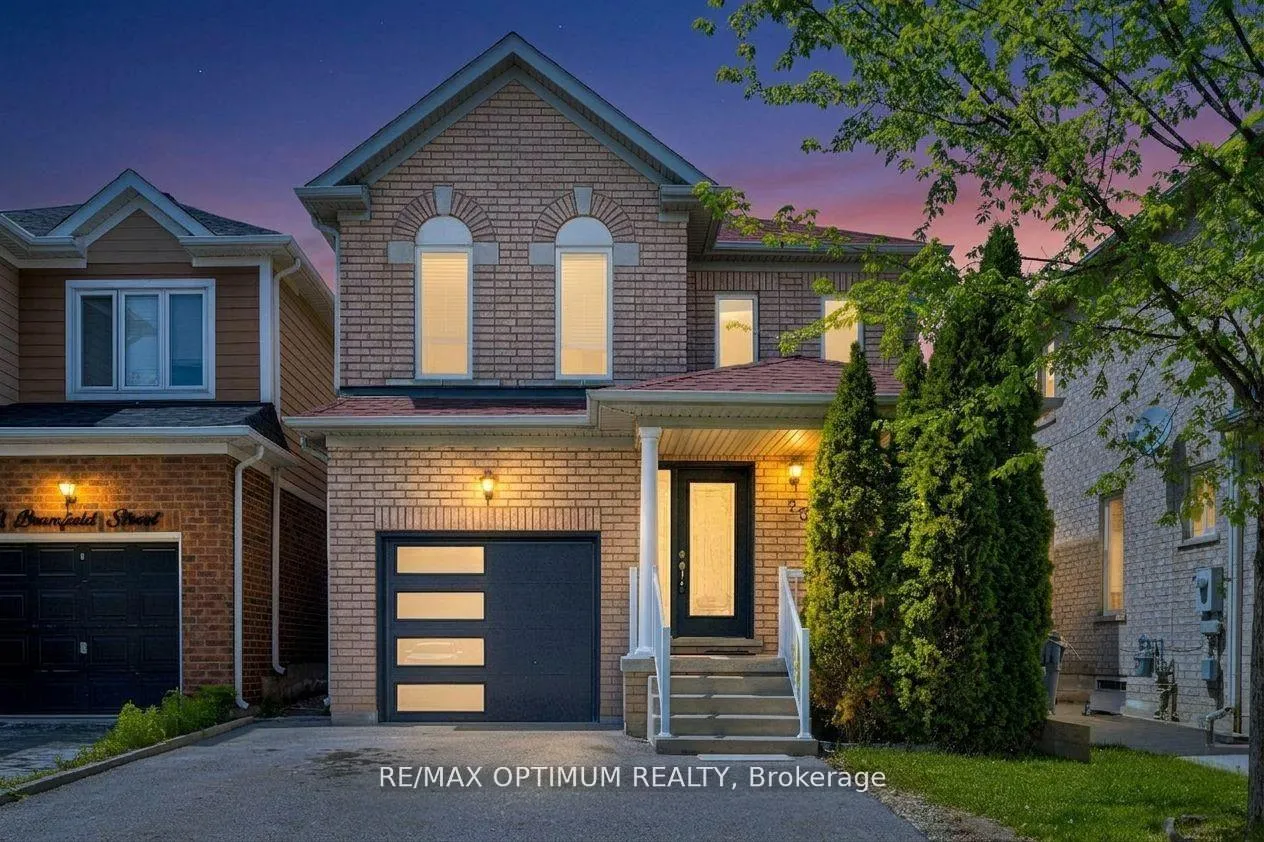 Photo 1 of 20 Bramfield Street, Brampton, Fletcher's Meadow — HOMEH