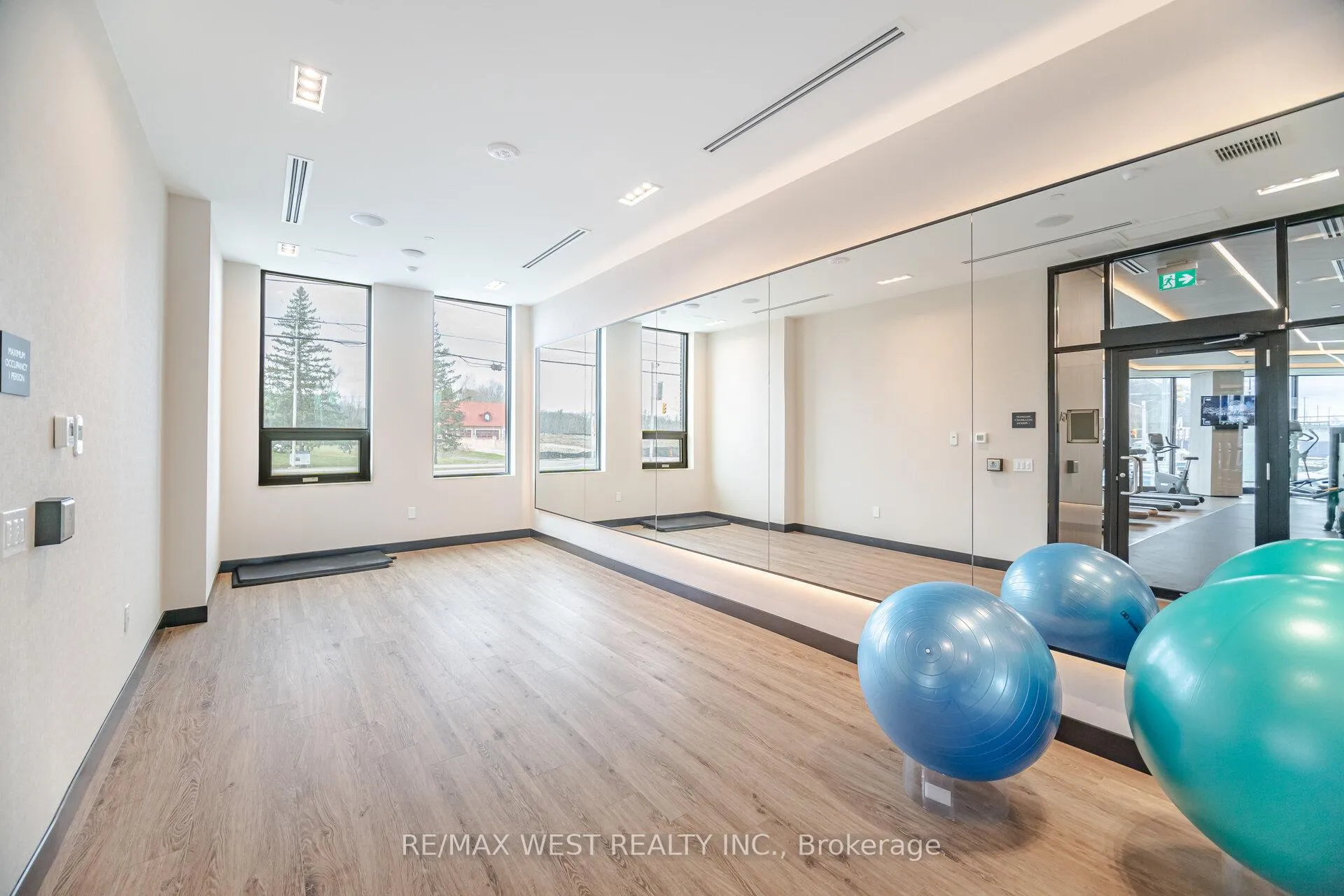 Photo 45 of Unit 626, 2501 Saw Whet Boulevard, Oakville, Glen Abbey — HOMEH