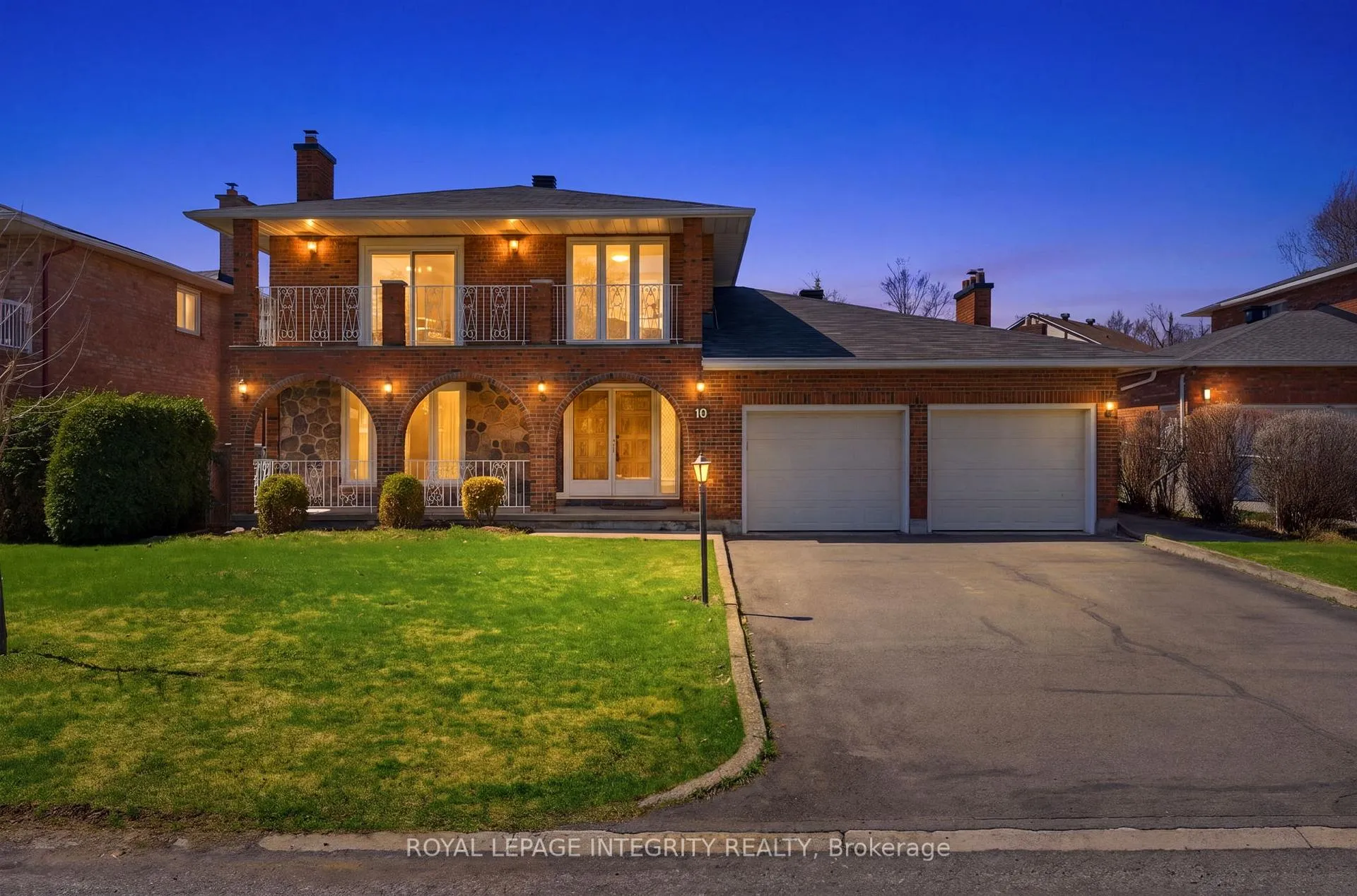 Photo 1 of 10 Parmalea Crescent, Ottawa, Pineglen/Country Place — HOMEH