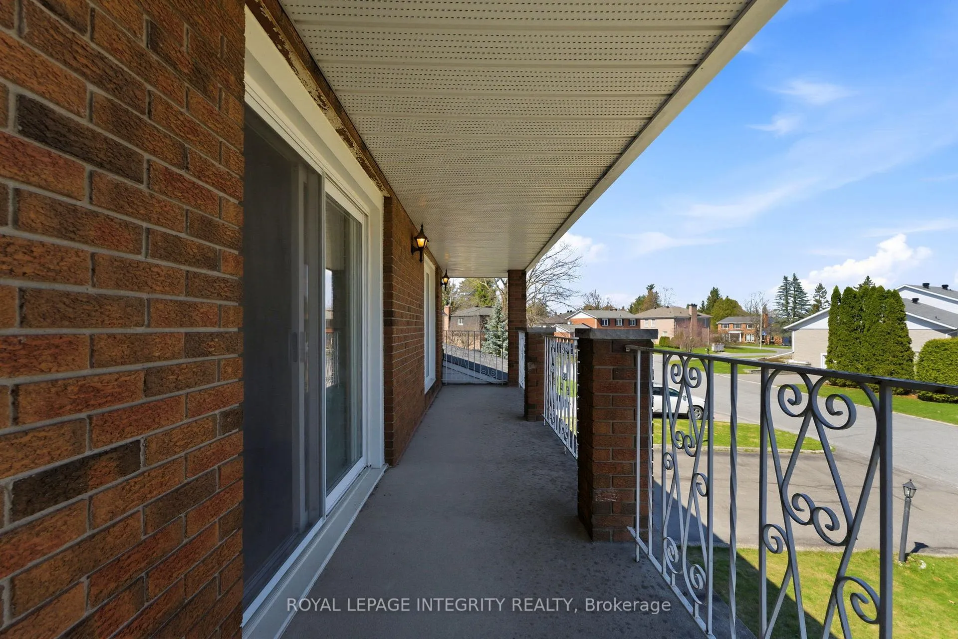 Photo 17 of 10 Parmalea Crescent, Ottawa, Pineglen/Country Place — HOMEH