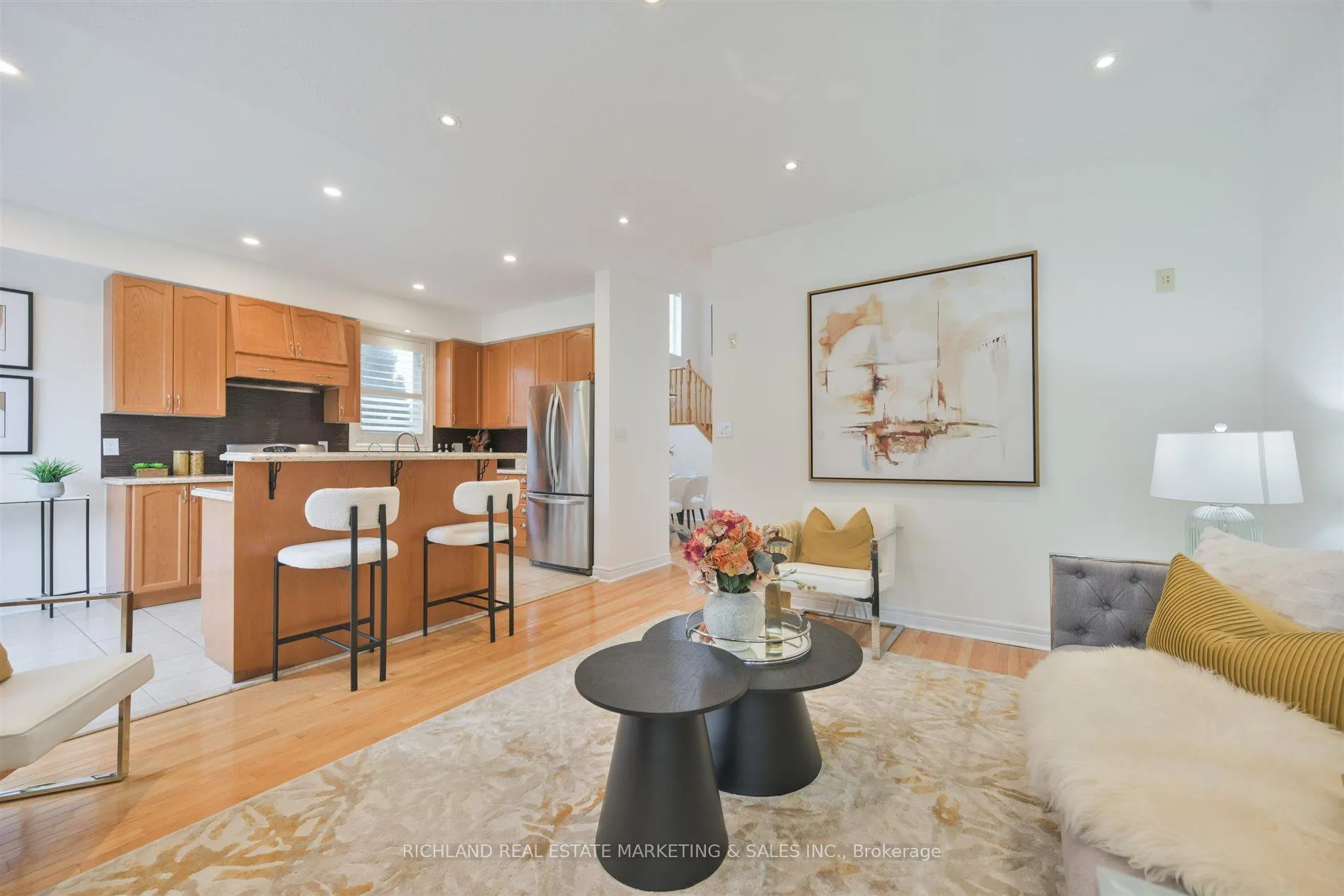 Photo 13 of 77 Limeridge Street, Aurora, Bayview Wellington — HOMEH