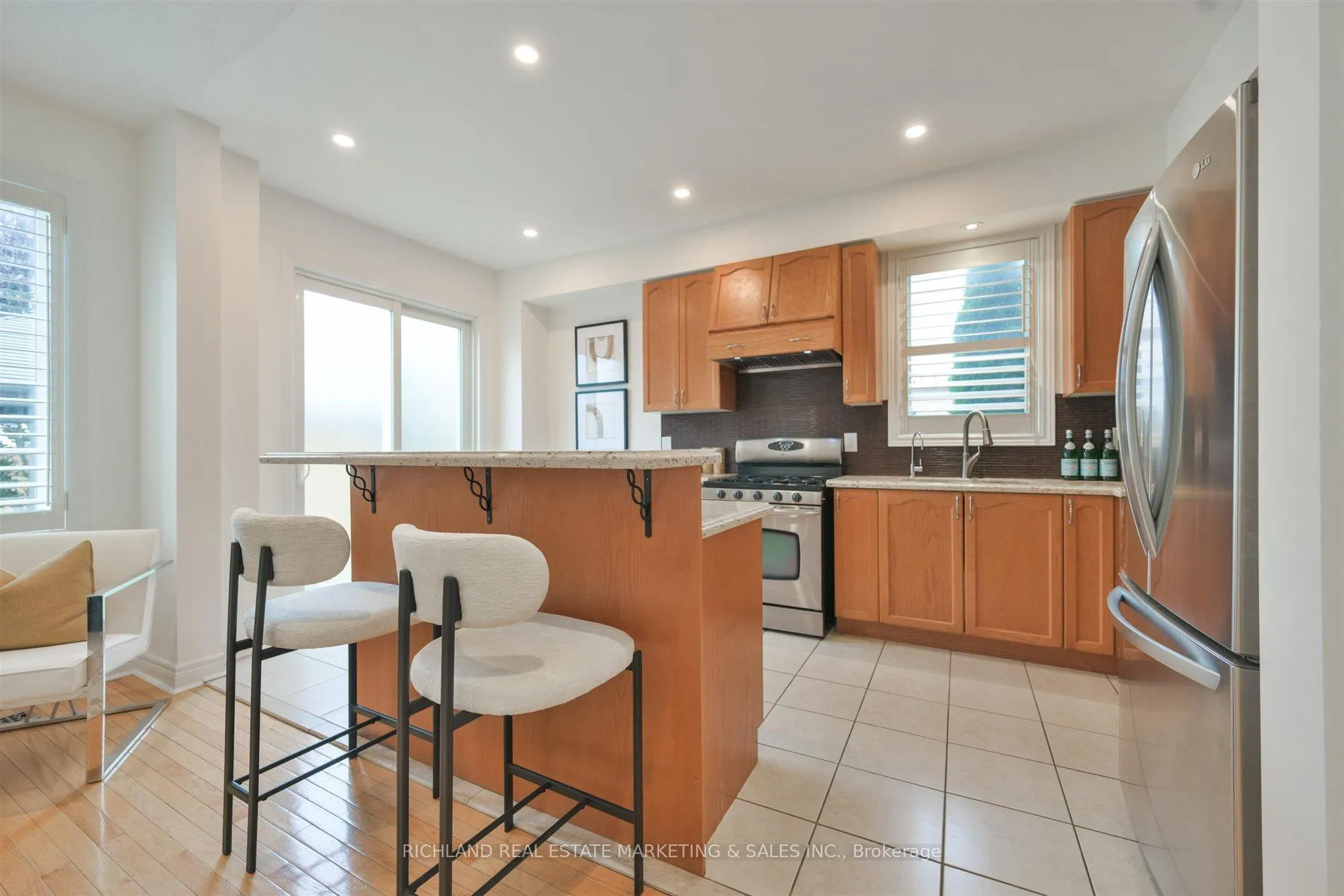 Photo 15 of 77 Limeridge Street, Aurora, Bayview Wellington — HOMEH