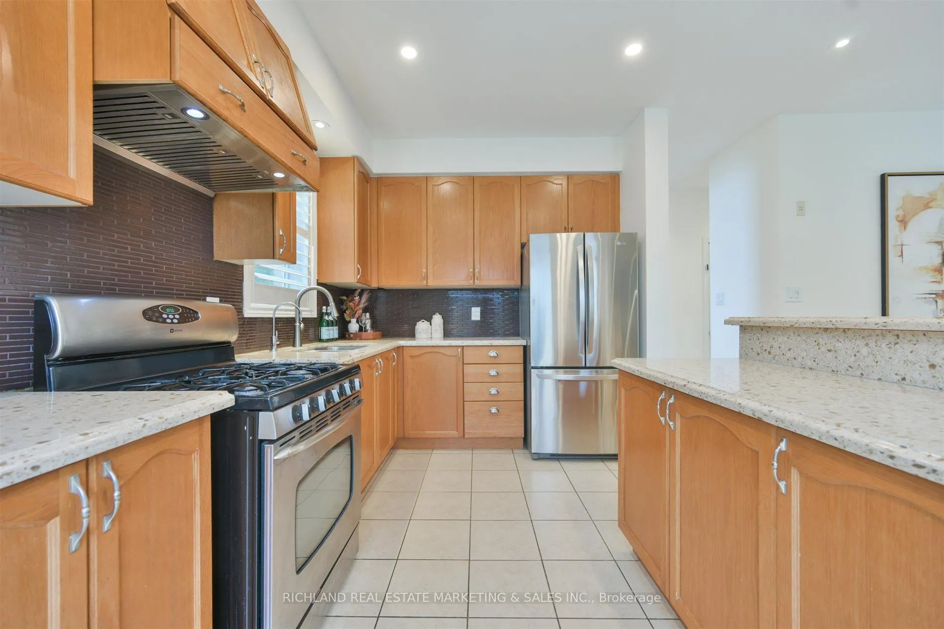 Photo 17 of 77 Limeridge Street, Aurora, Bayview Wellington — HOMEH