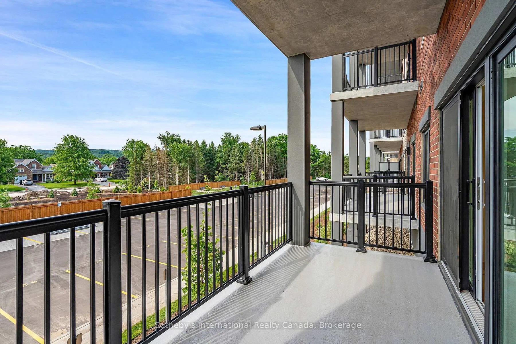 Photo 17 of Unit 221, 121 Mary Street, Clearview, Creemore — HOMEH