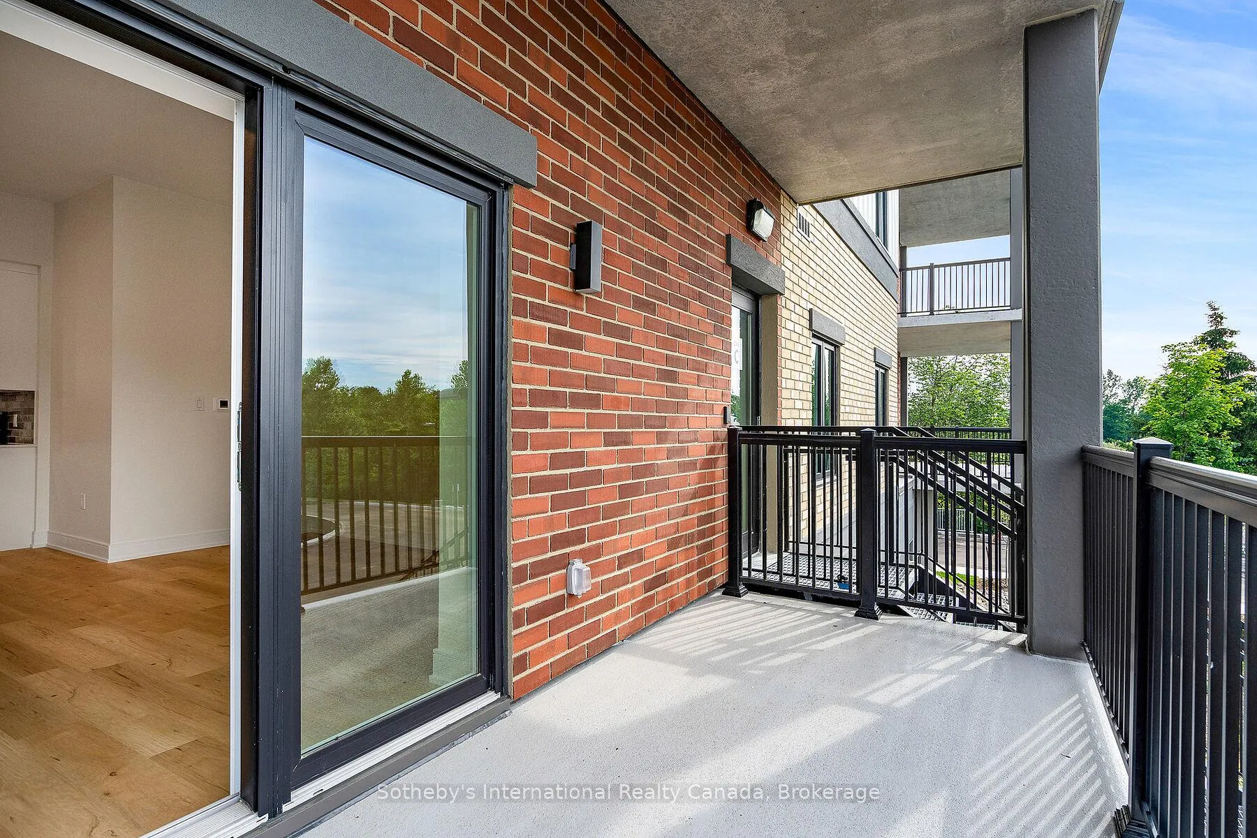 Photo 19 of Unit 221, 121 Mary Street, Clearview, Creemore — HOMEH