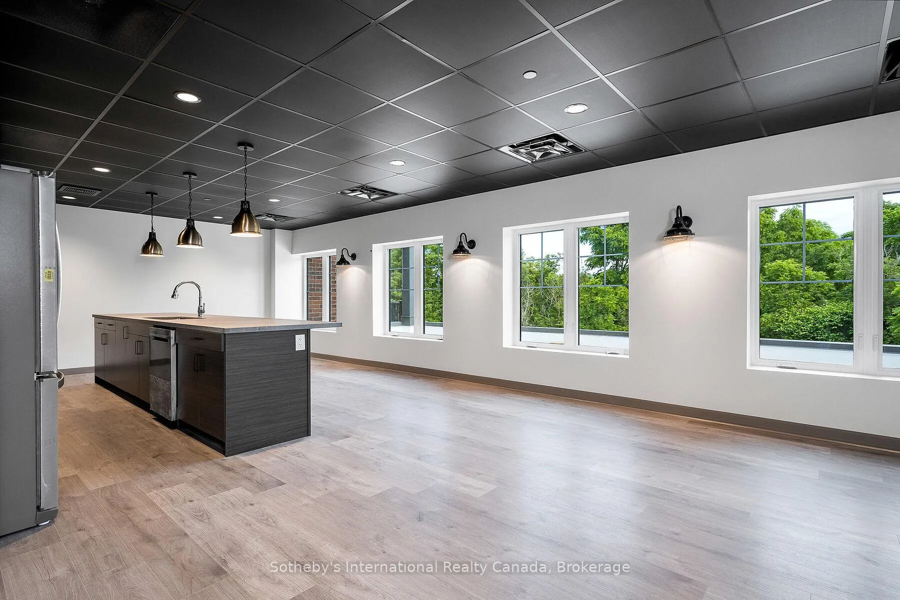 Photo 24 of Unit 221, 121 Mary Street, Clearview, Creemore — HOMEH
