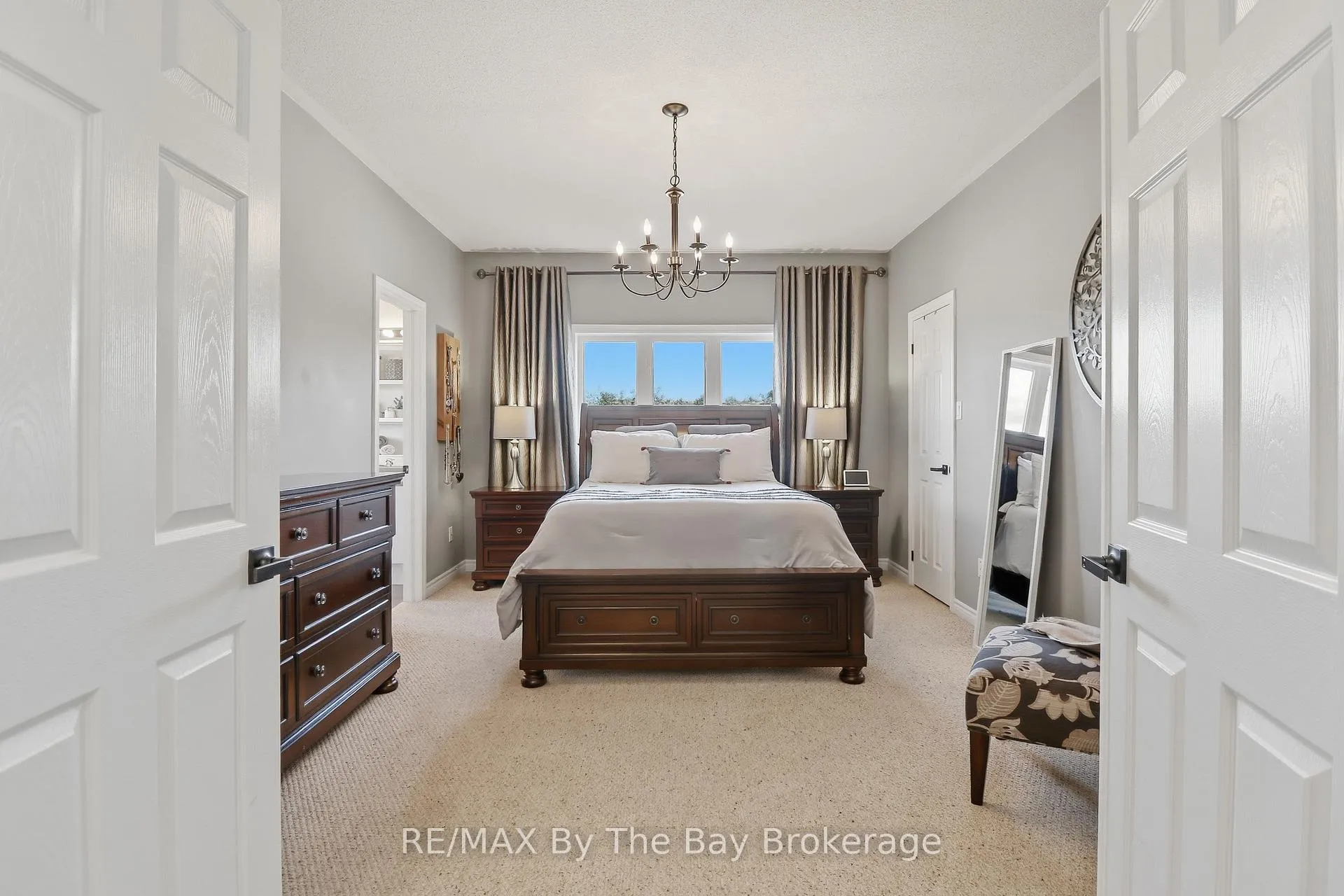 Photo 28 of 18 Maple Drive, Wasaga Beach — HOMEH