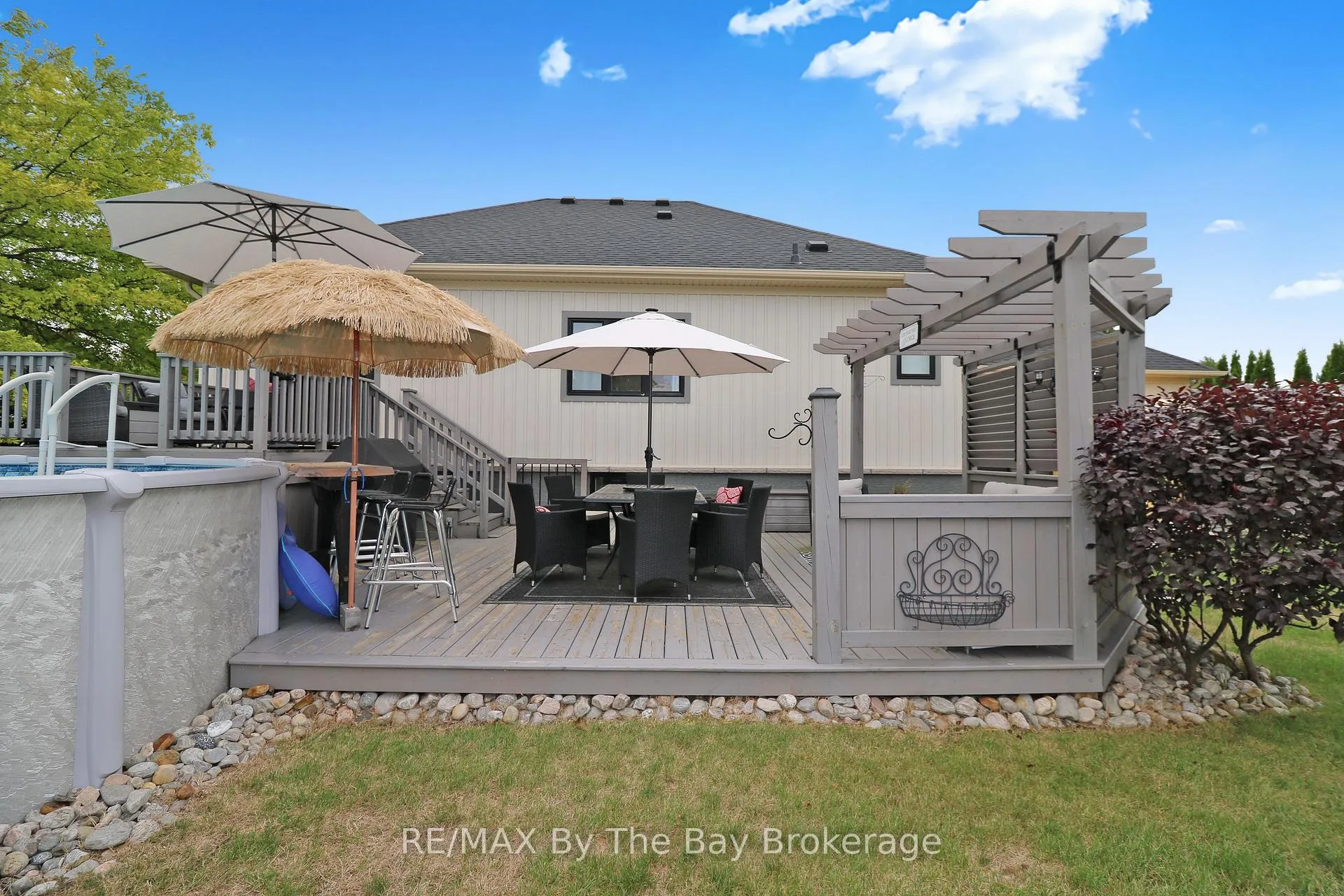 Photo 47 of 18 Maple Drive, Wasaga Beach — HOMEH