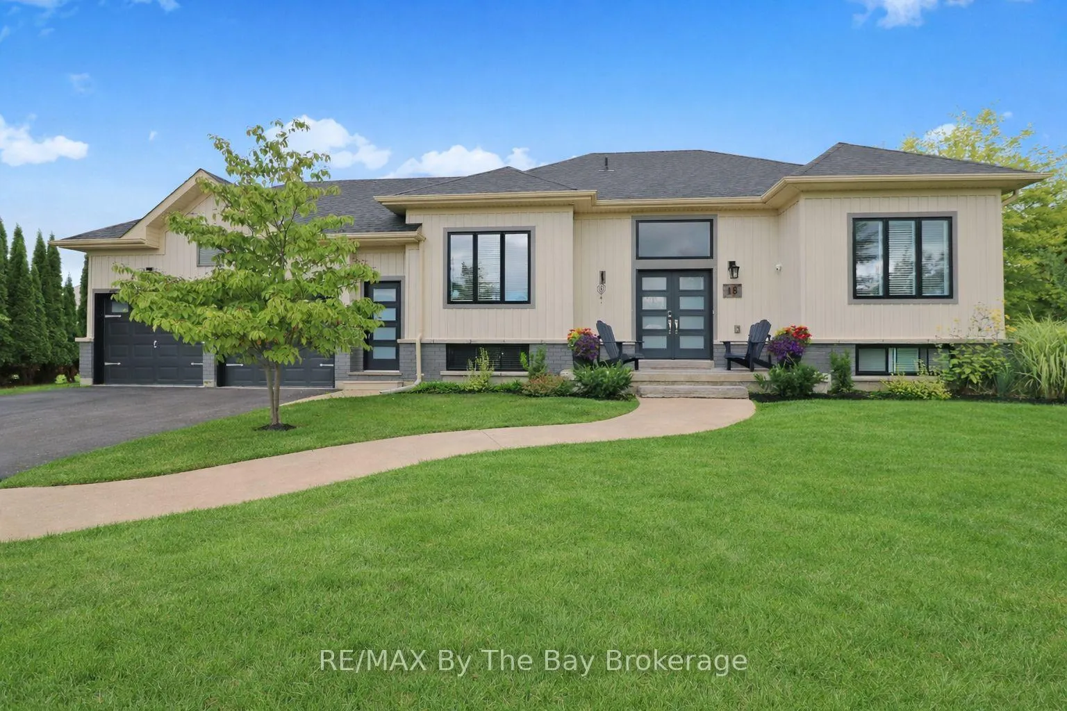 Photo 51 of 18 Maple Drive, Wasaga Beach — HOMEH