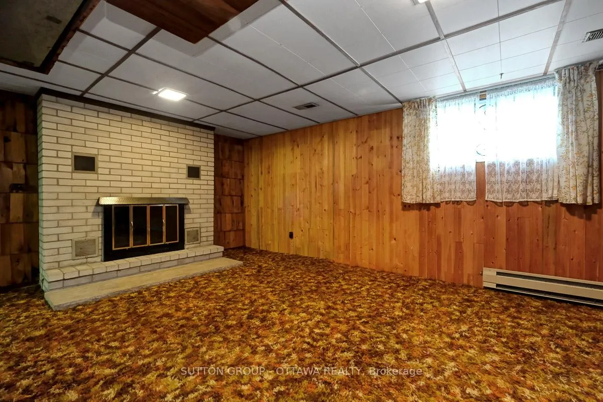 Photo 26 of 442 Wentworth Avenue, Ottawa, Woodroffe — HOMEH