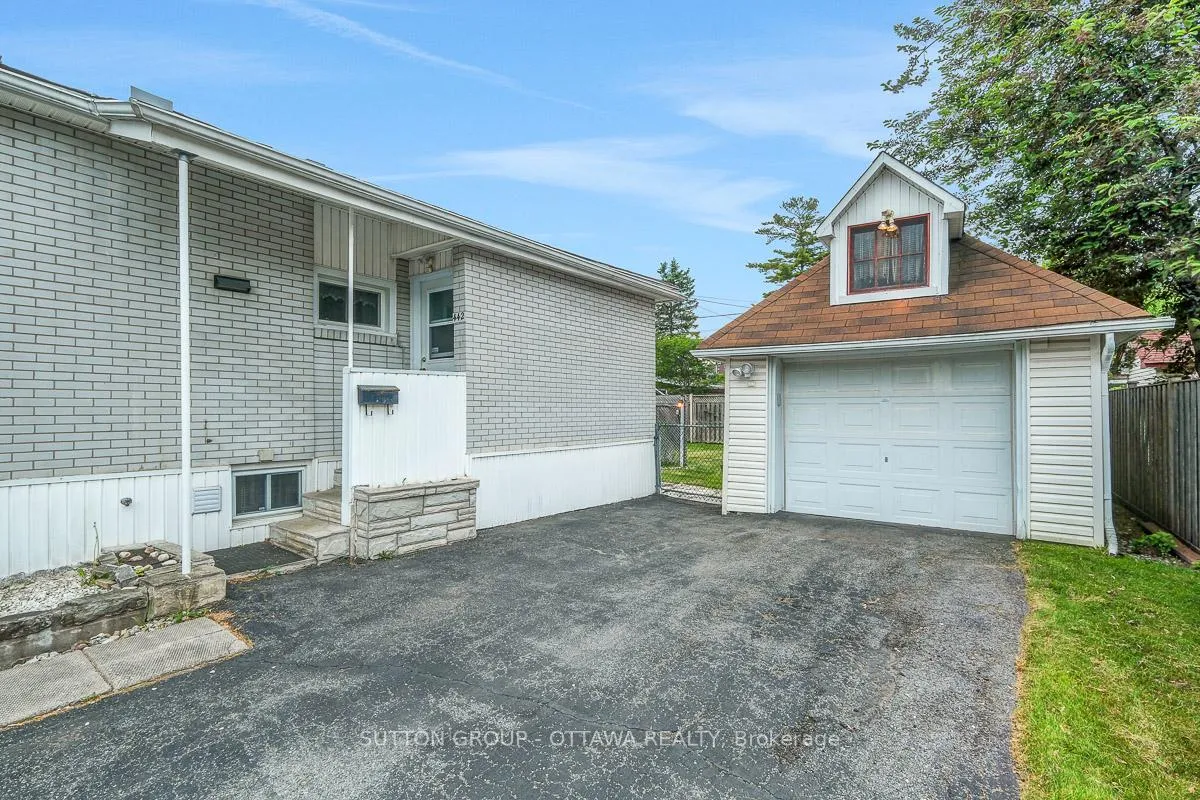Photo 39 of 442 Wentworth Avenue, Ottawa, Woodroffe — HOMEH