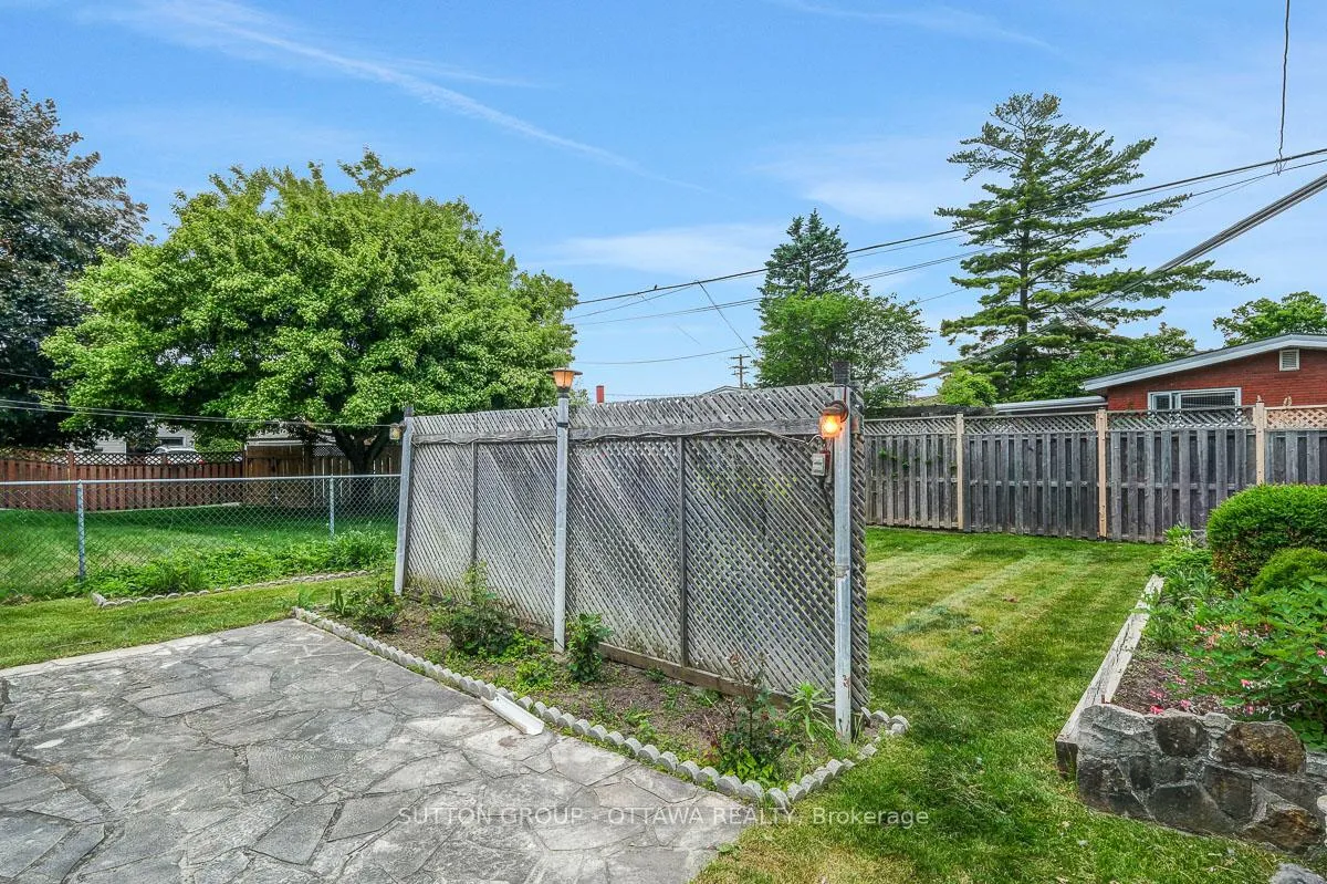 Photo 40 of 442 Wentworth Avenue, Ottawa, Woodroffe — HOMEH