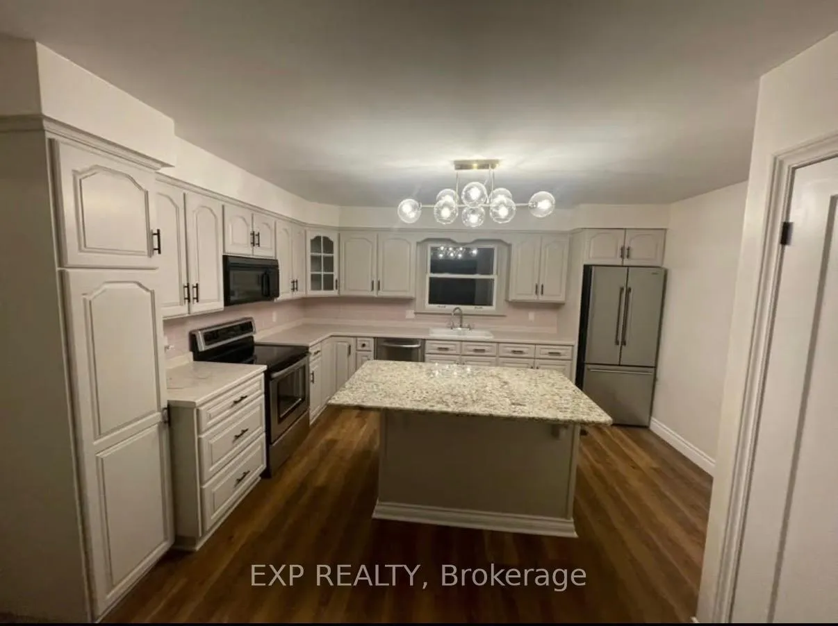 Photo 5 of Unit Unit #2, 185 St. George Street, Welland, Broadway — HOMEH
