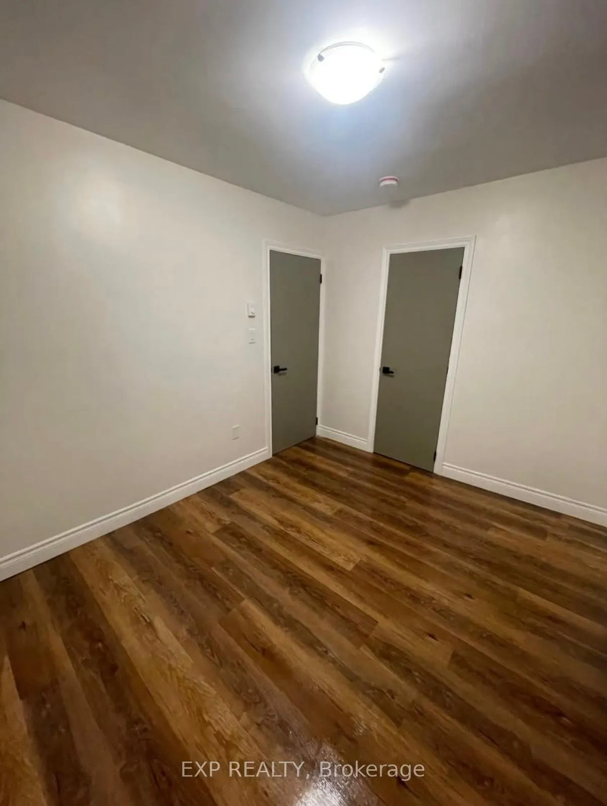 Photo 11 of Unit Unit #2, 185 St. George Street, Welland, Broadway — HOMEH