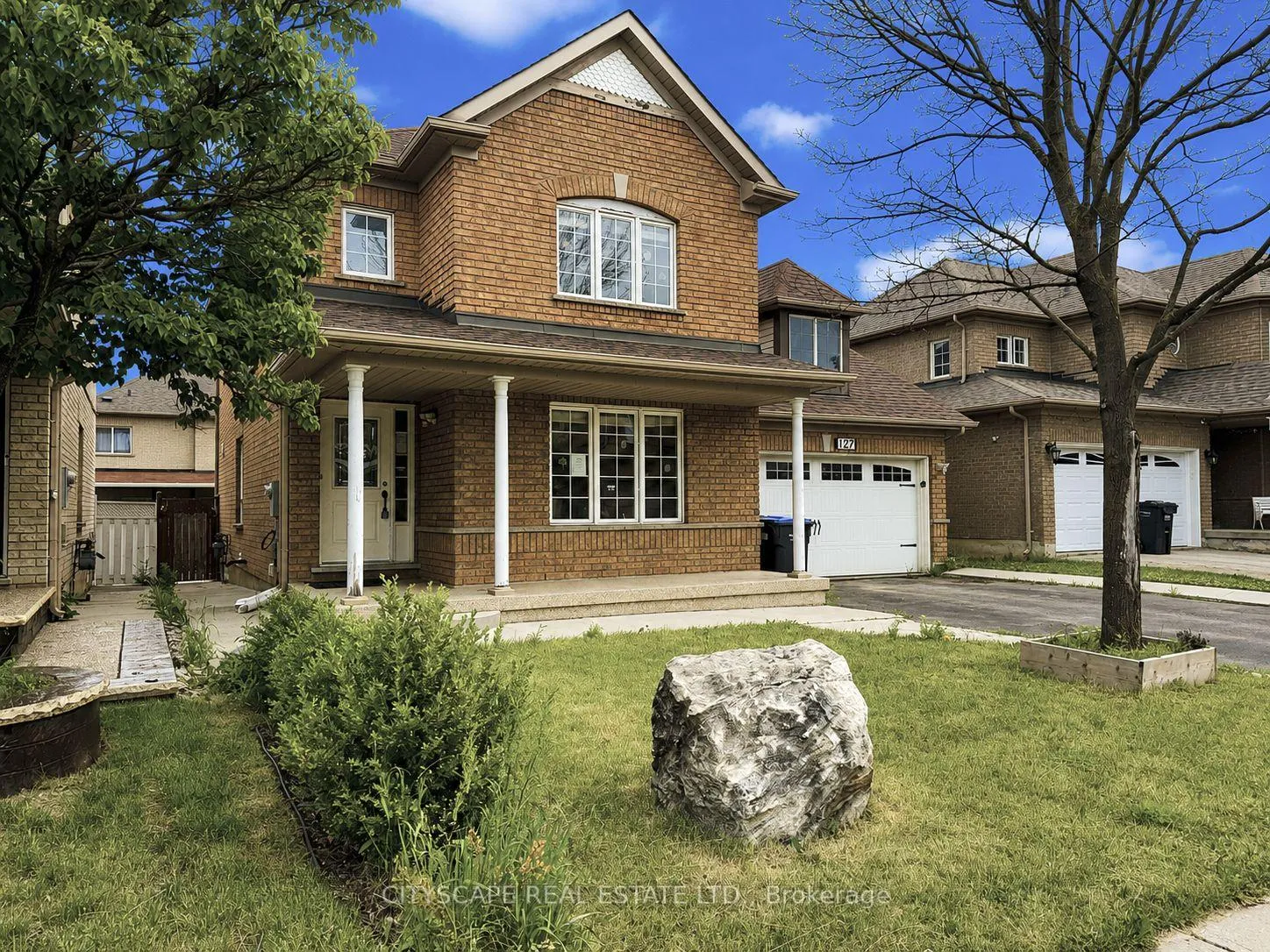 Photo 3 of 127 Barleyfield Road, Brampton, Sandringham-Wellington — HOMEH