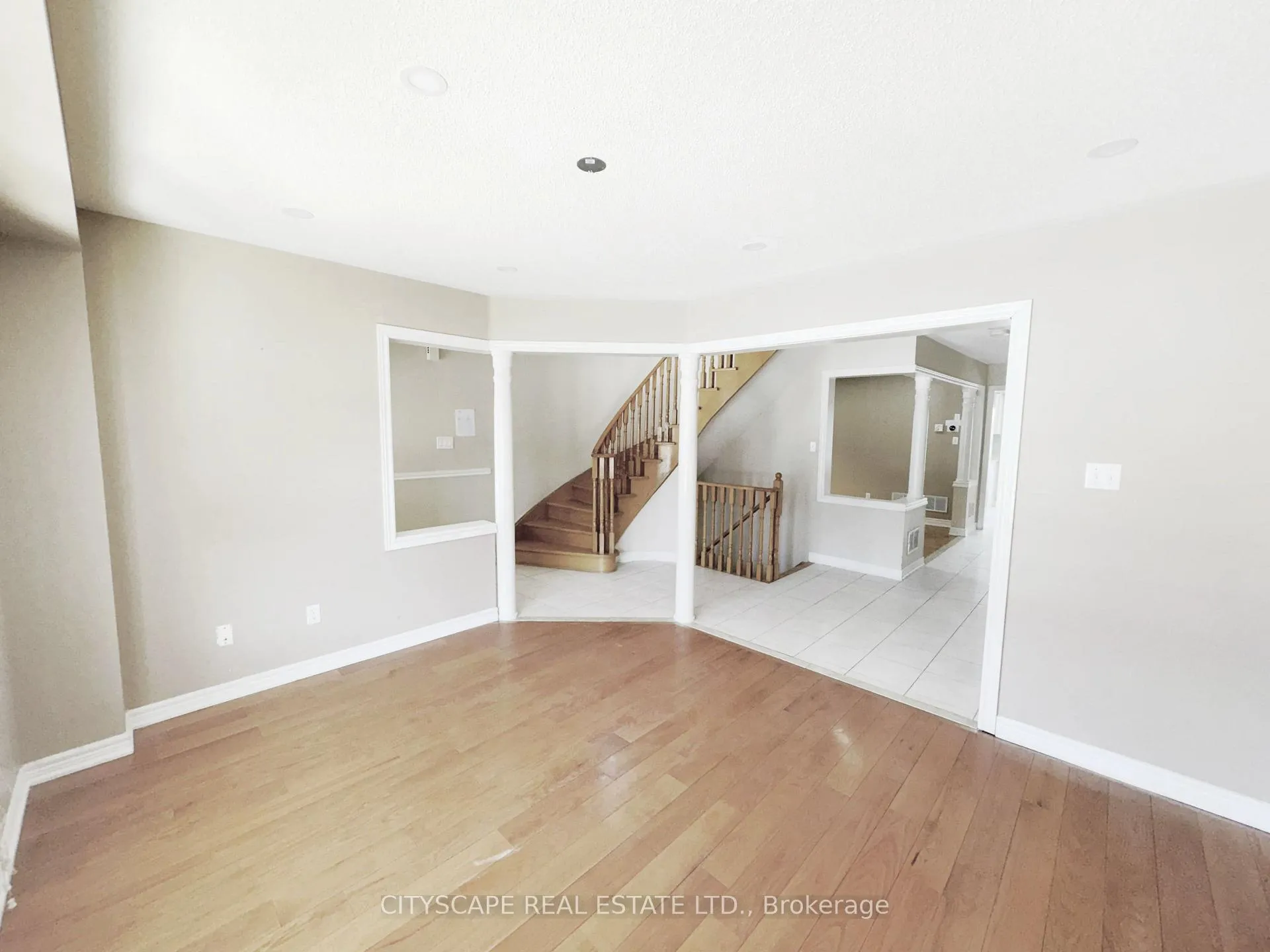 Photo 8 of 127 Barleyfield Road, Brampton, Sandringham-Wellington — HOMEH