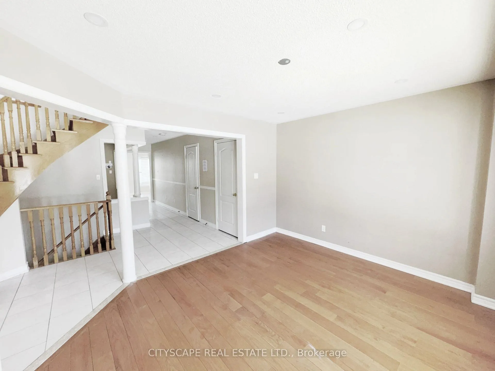 Photo 9 of 127 Barleyfield Road, Brampton, Sandringham-Wellington — HOMEH