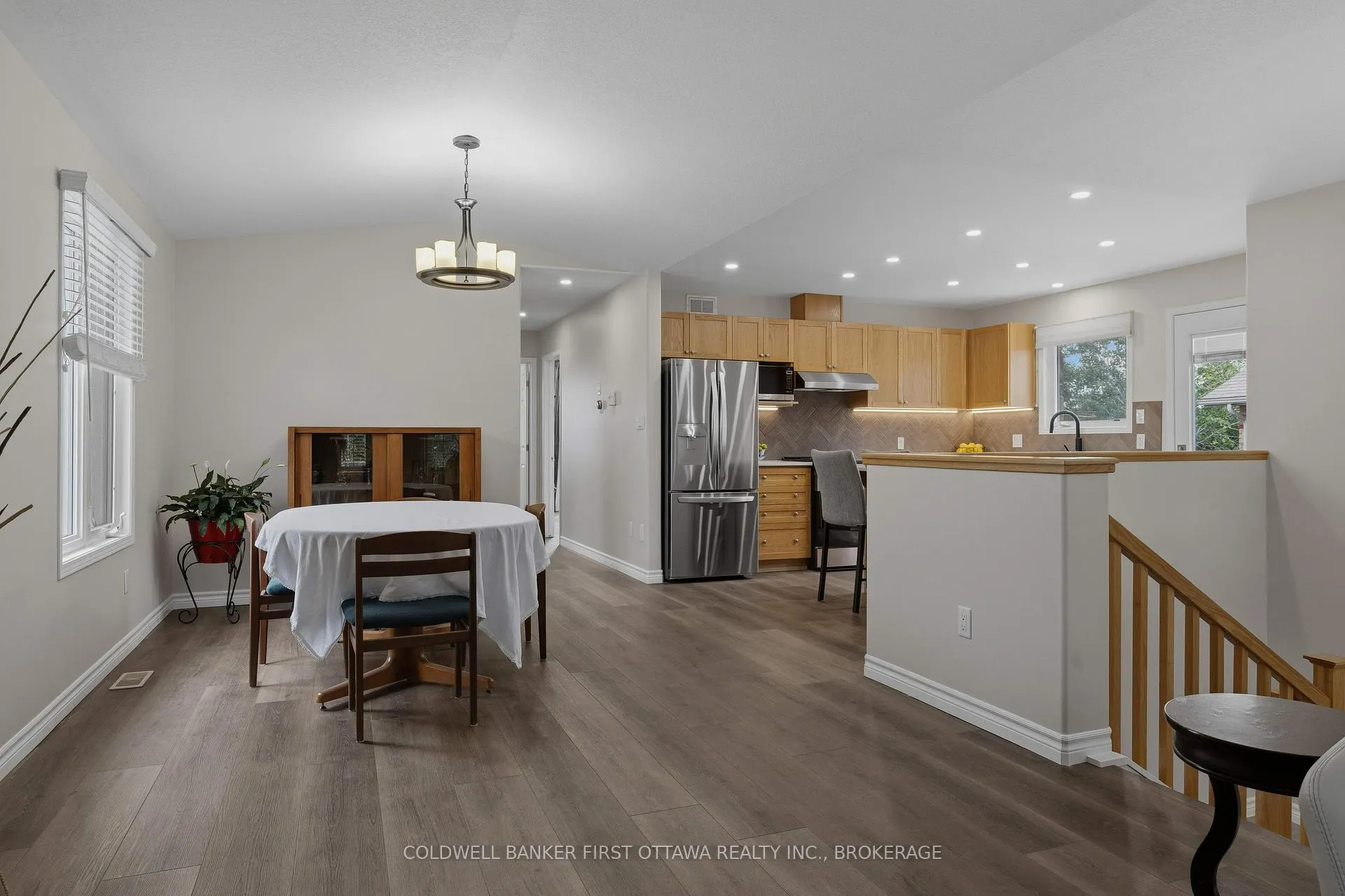 Photo 11 of 1346 Sierra Avenue, Kingston, City Northwest — HOMEH