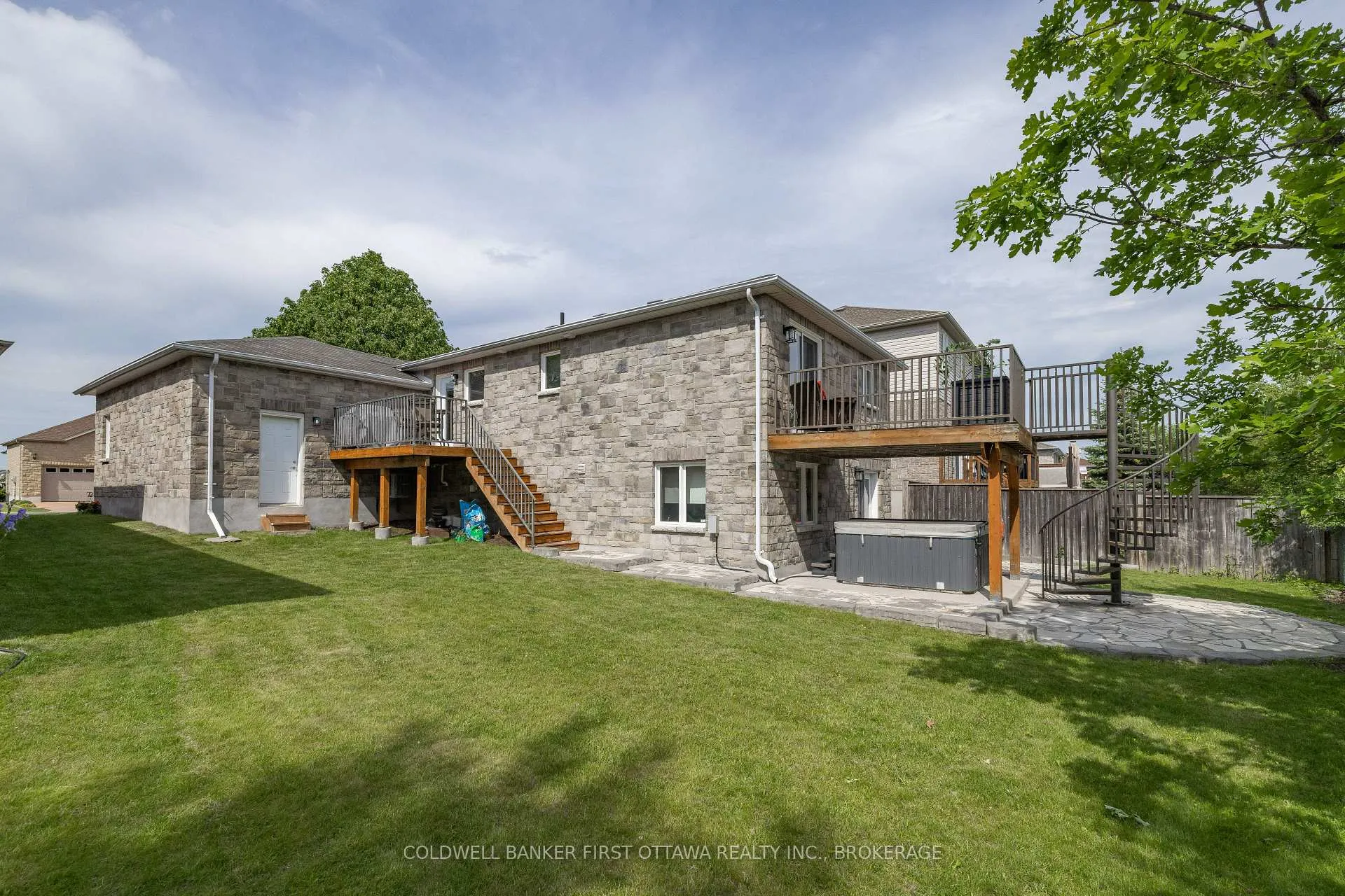 Photo 39 of 1346 Sierra Avenue, Kingston, City Northwest — HOMEH