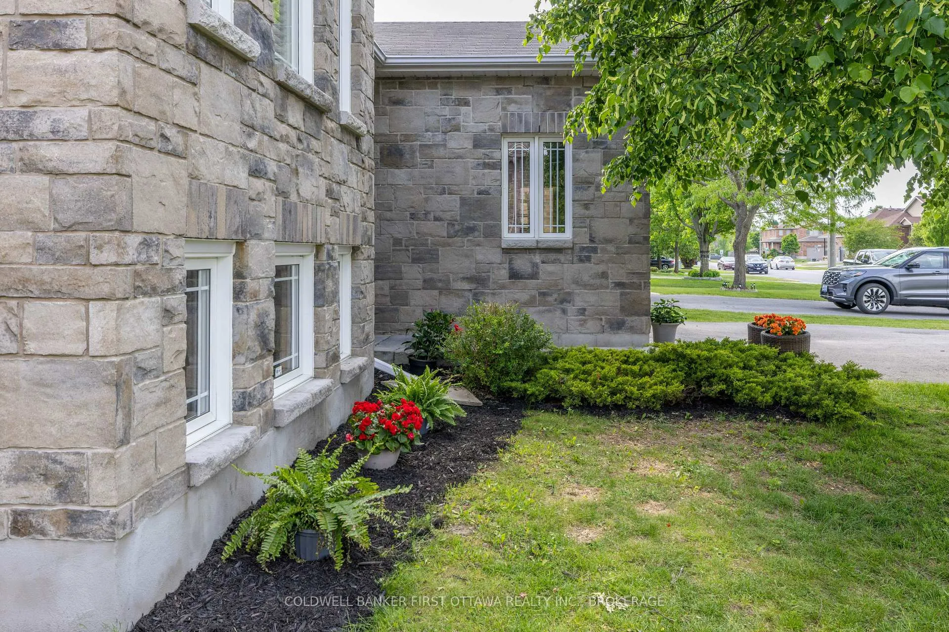 Photo 47 of 1346 Sierra Avenue, Kingston, City Northwest — HOMEH