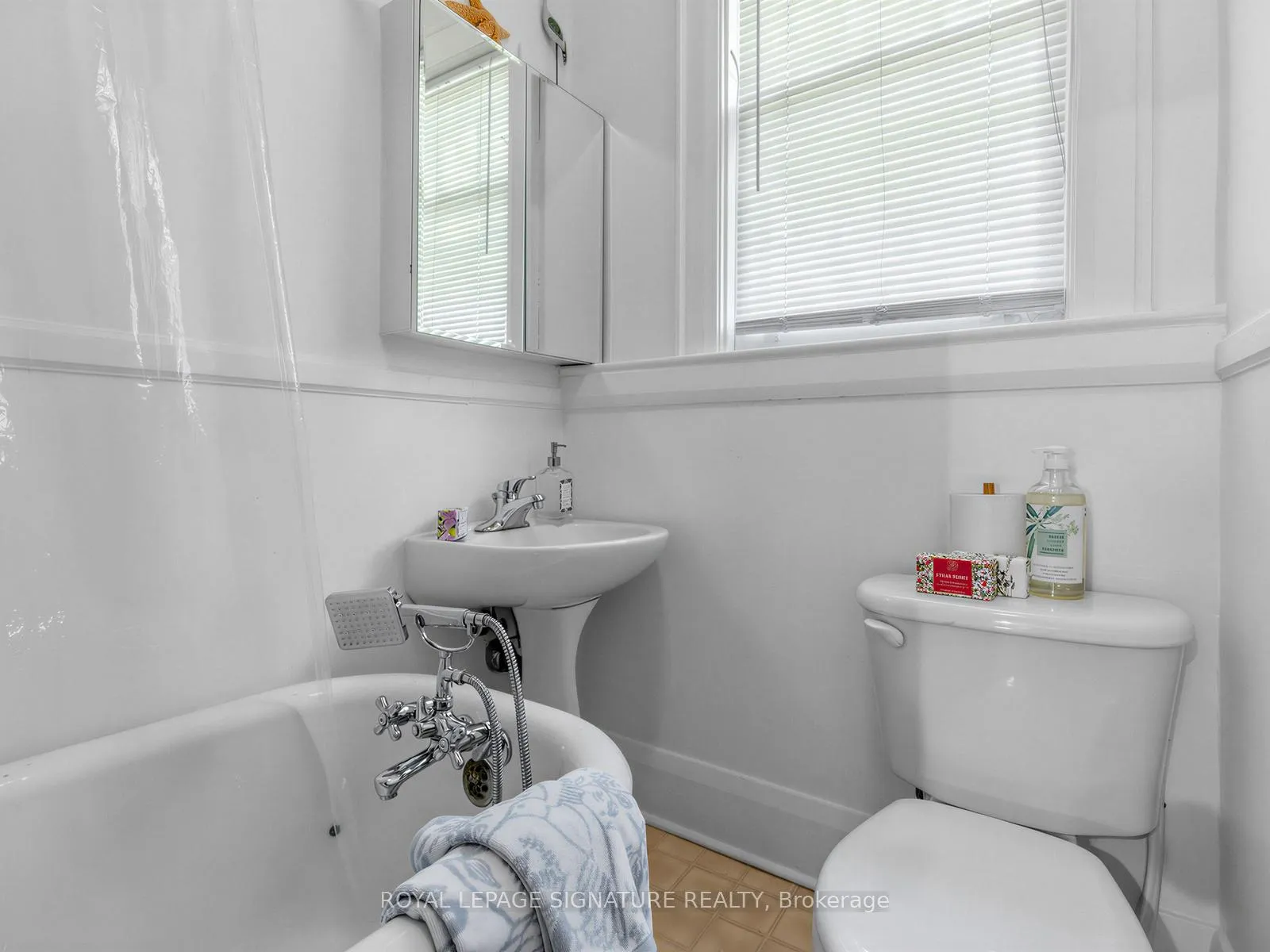 Photo 18 of 5 Watford Avenue, Toronto, Oakwood Village — HOMEH