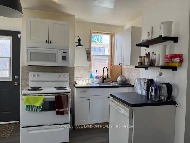 Photo 5 of 228 Archibald Street N, Thunder Bay, McKeller Park — HOMEH