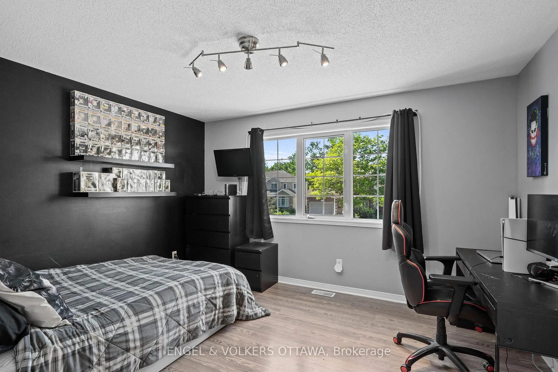 Photo 37 of 49 Kittiwake Drive, Ottawa, Stittsville (North) — HOMEH