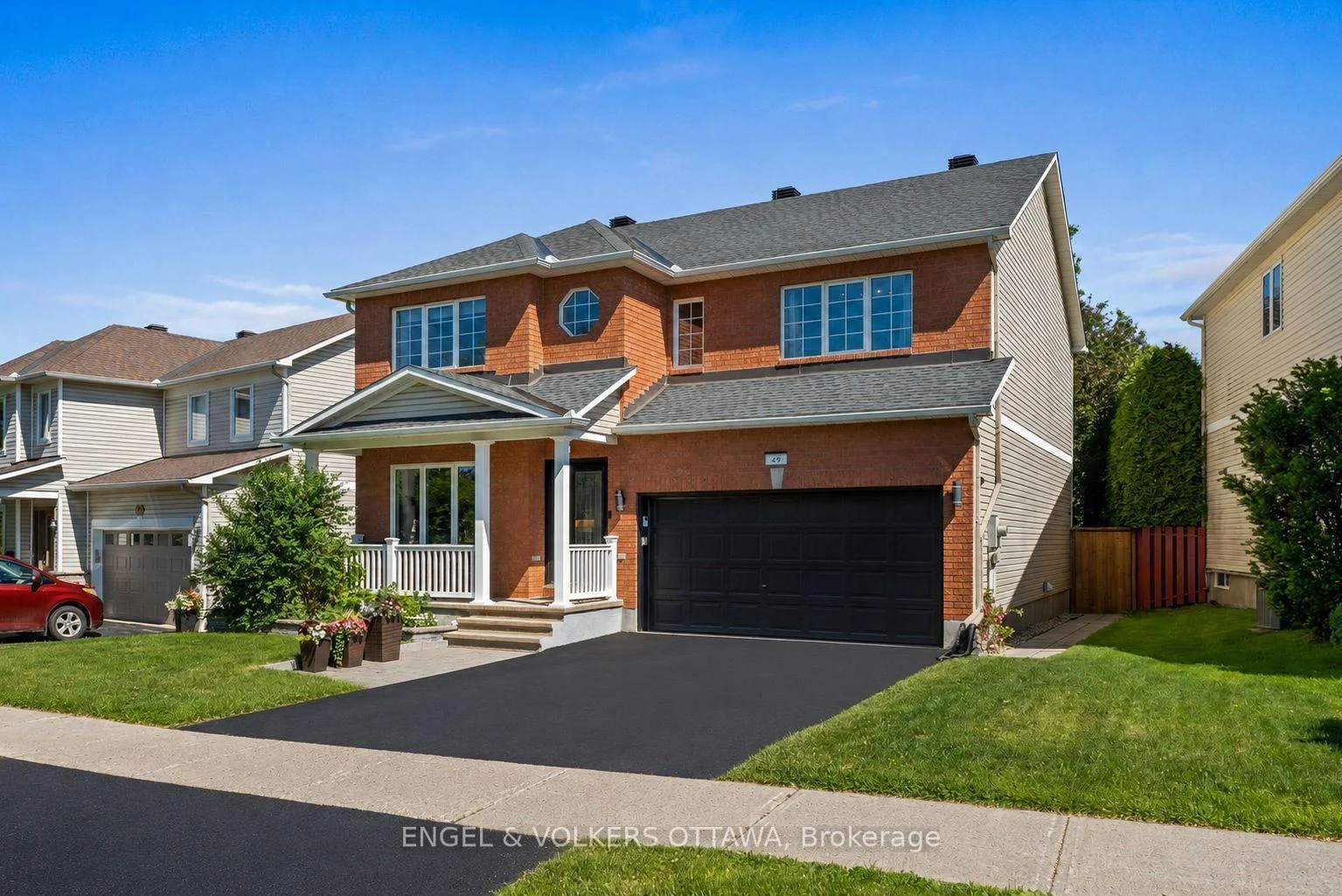 Photo 5 of 49 Kittiwake Drive, Ottawa, Stittsville (North) — HOMEH