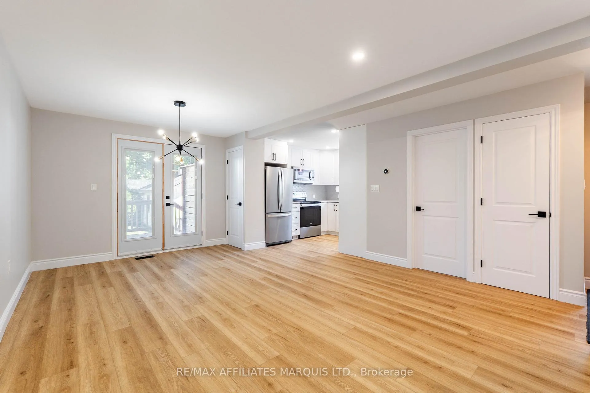 Photo 8 of 213 8th Street E, Cornwall — HOMEH
