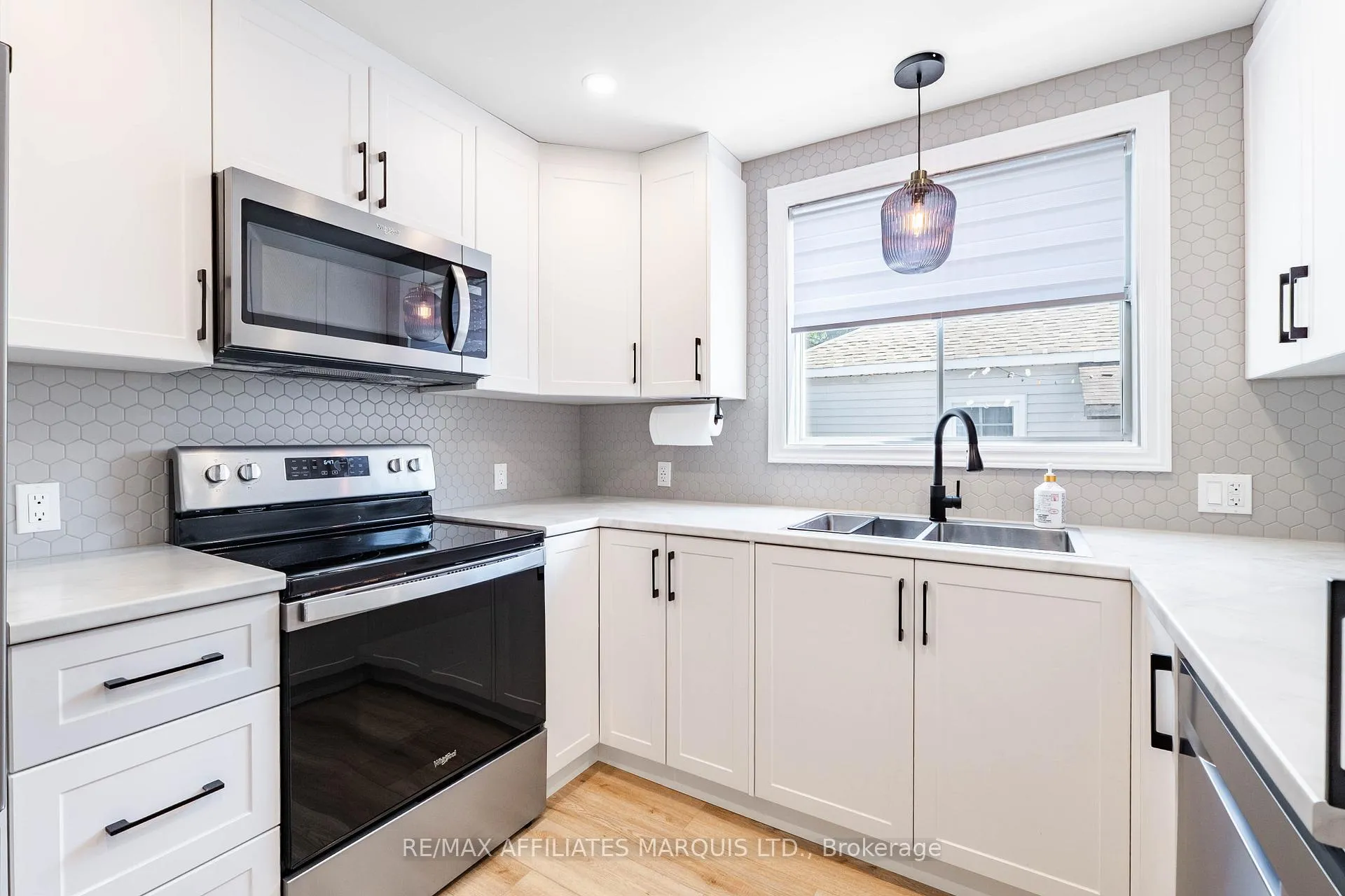 Photo 10 of 213 8th Street E, Cornwall — HOMEH