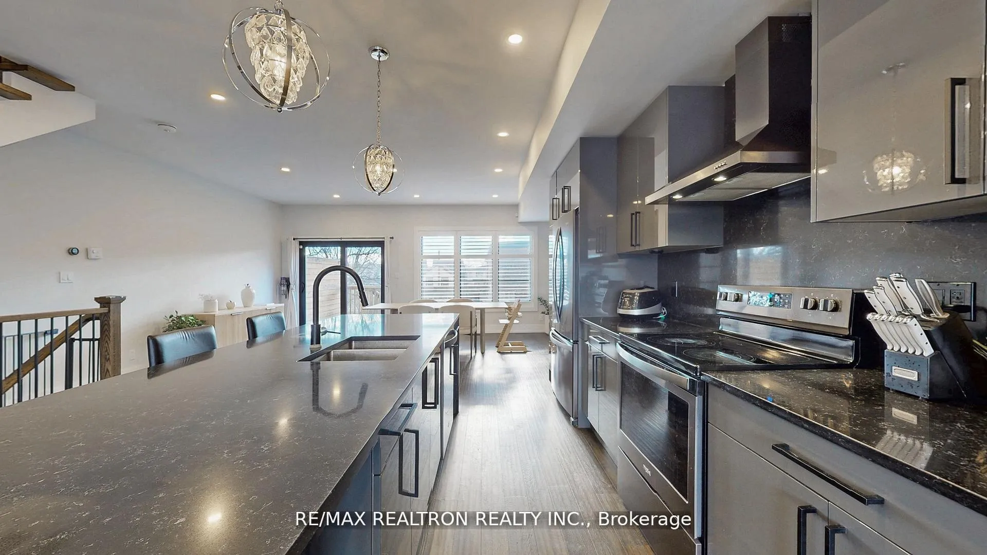 Photo 10 of Unit C, 3 Spring Lane, Brantford, Holmedale — HOMEH