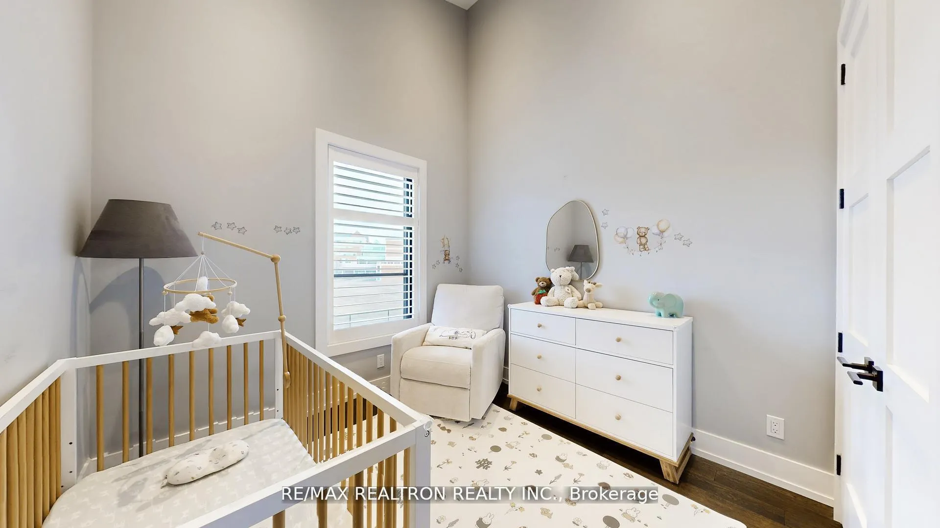 Photo 34 of Unit C, 3 Spring Lane, Brantford, Holmedale — HOMEH