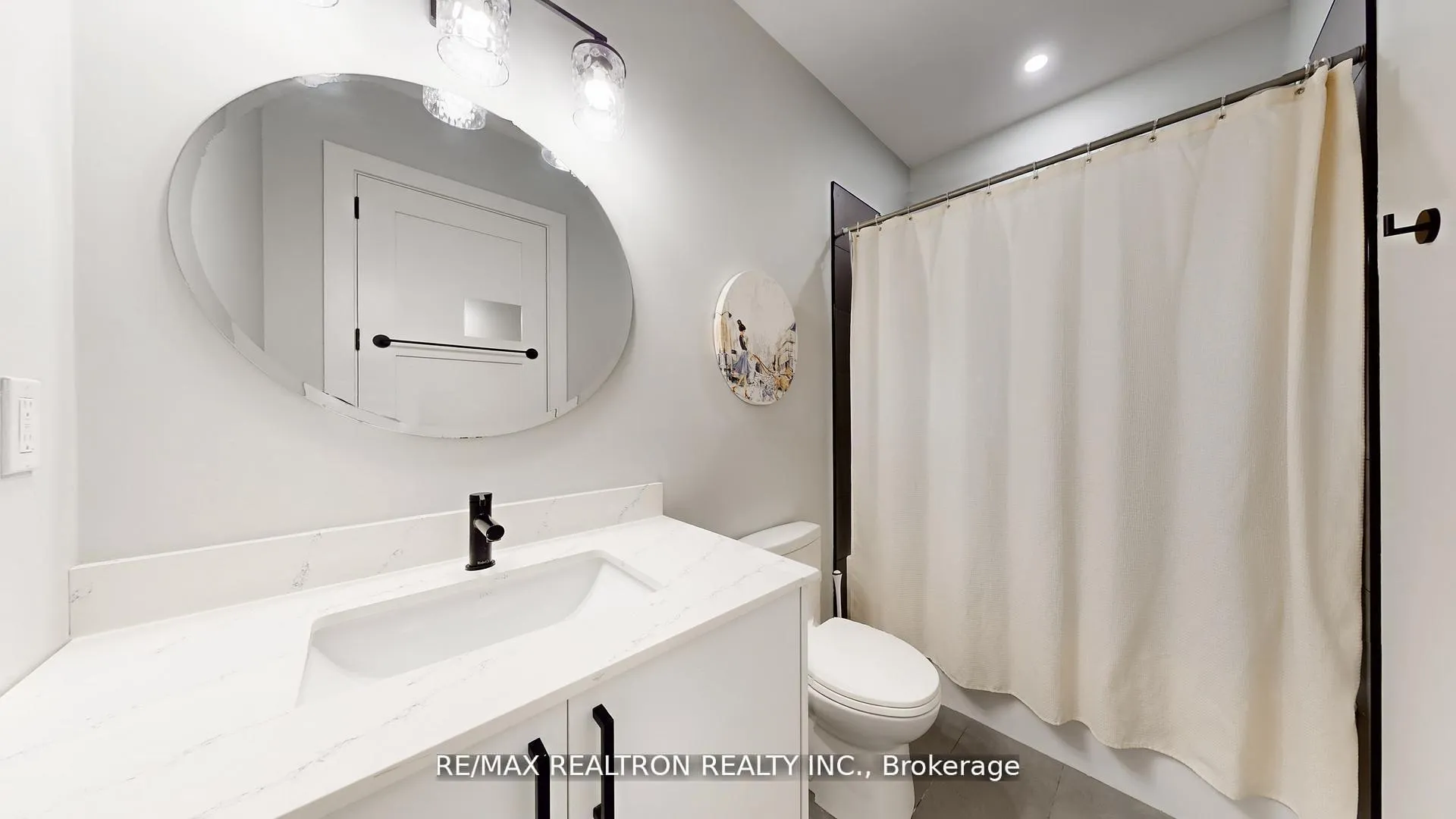 Photo 38 of Unit C, 3 Spring Lane, Brantford, Holmedale — HOMEH