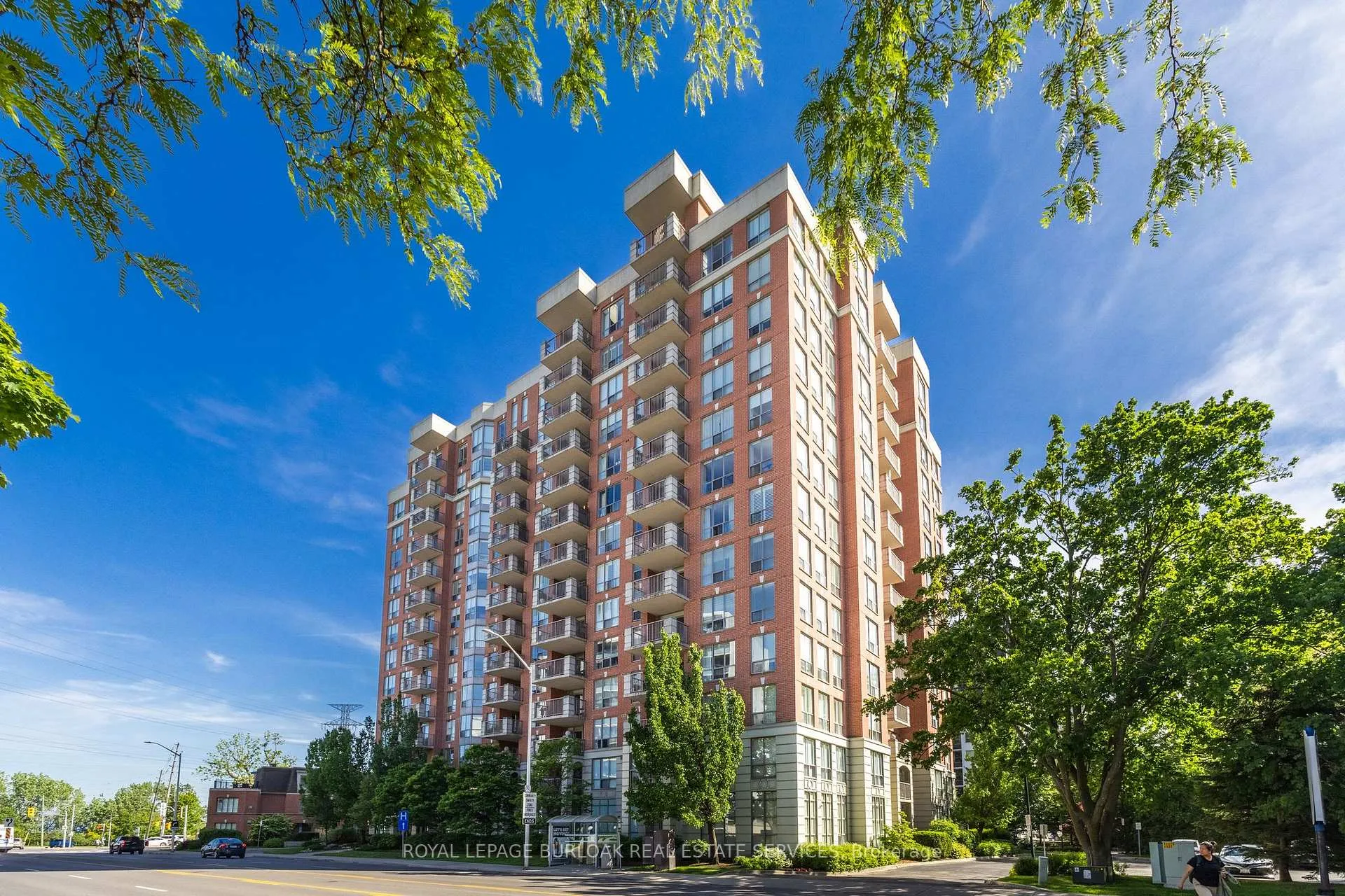 Photo 1 of Unit 708, 442 Maple Avenue, Burlington, Brant — HOMEH