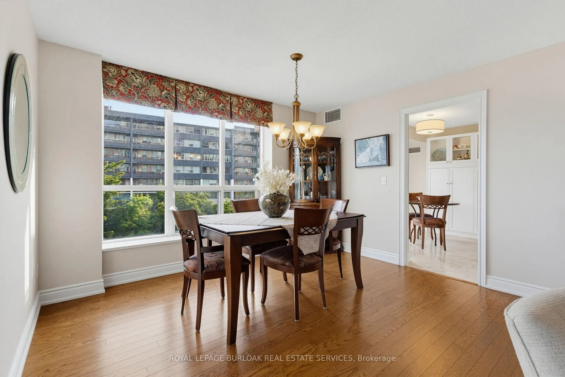 Photo 13 of Unit 708, 442 Maple Avenue, Burlington, Brant — HOMEH