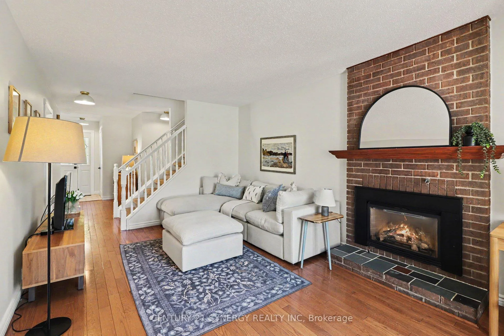 Photo 9 of 1078 Taffy Lane, Ottawa, Convent Glen North — HOMEH