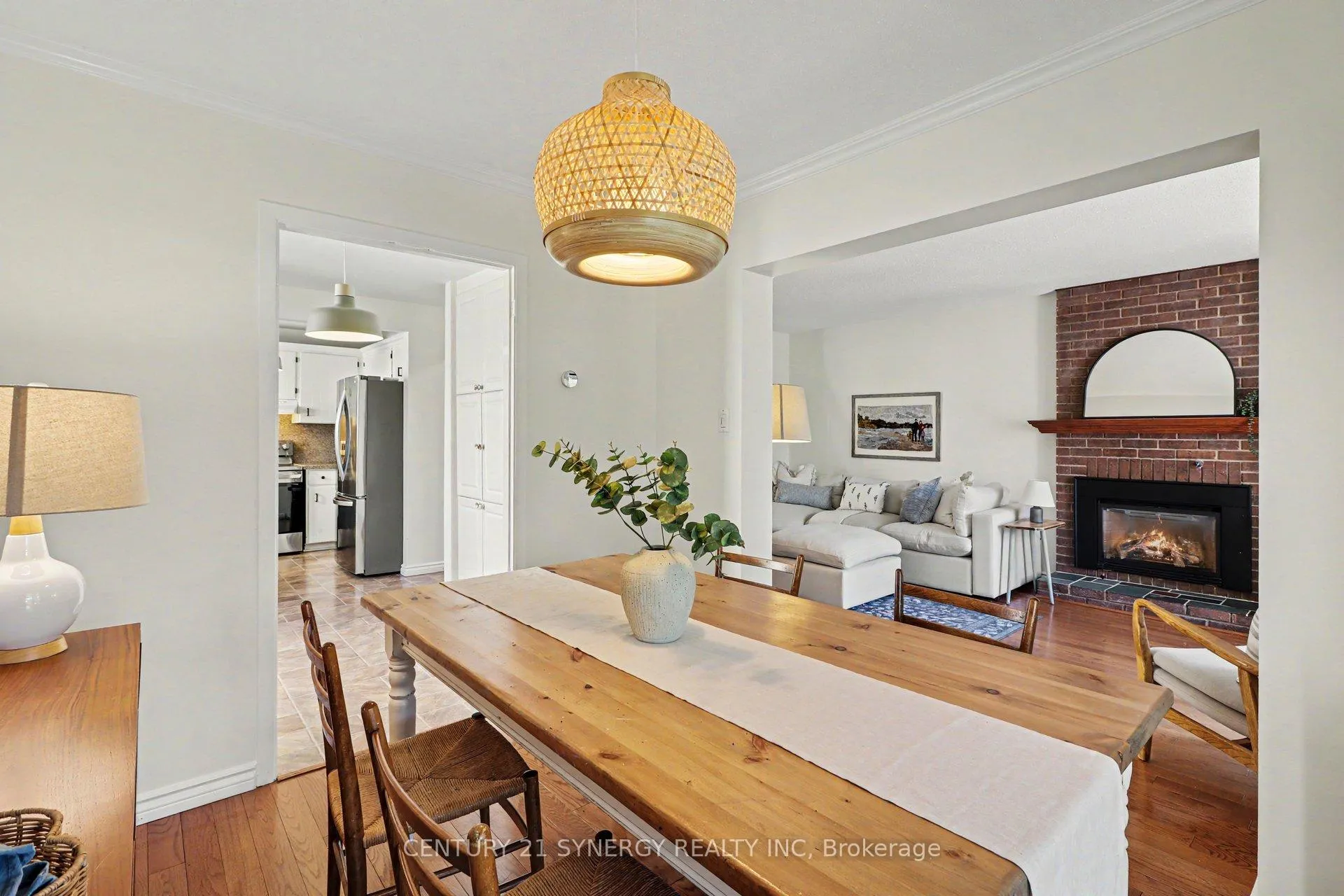 Photo 11 of 1078 Taffy Lane, Ottawa, Convent Glen North — HOMEH