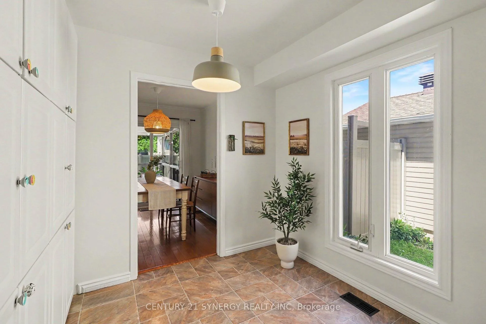 Photo 15 of 1078 Taffy Lane, Ottawa, Convent Glen North — HOMEH