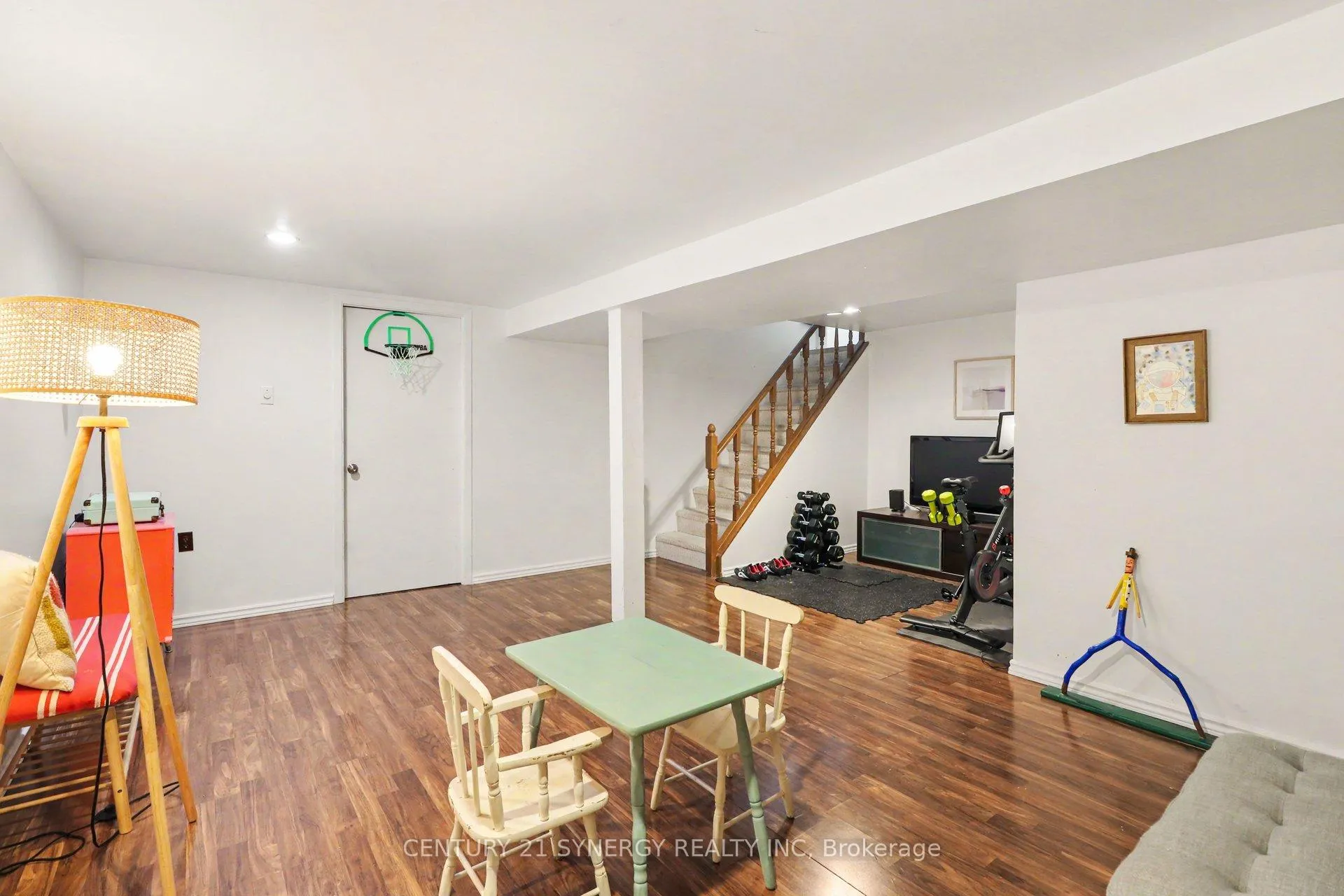 Photo 25 of 1078 Taffy Lane, Ottawa, Convent Glen North — HOMEH