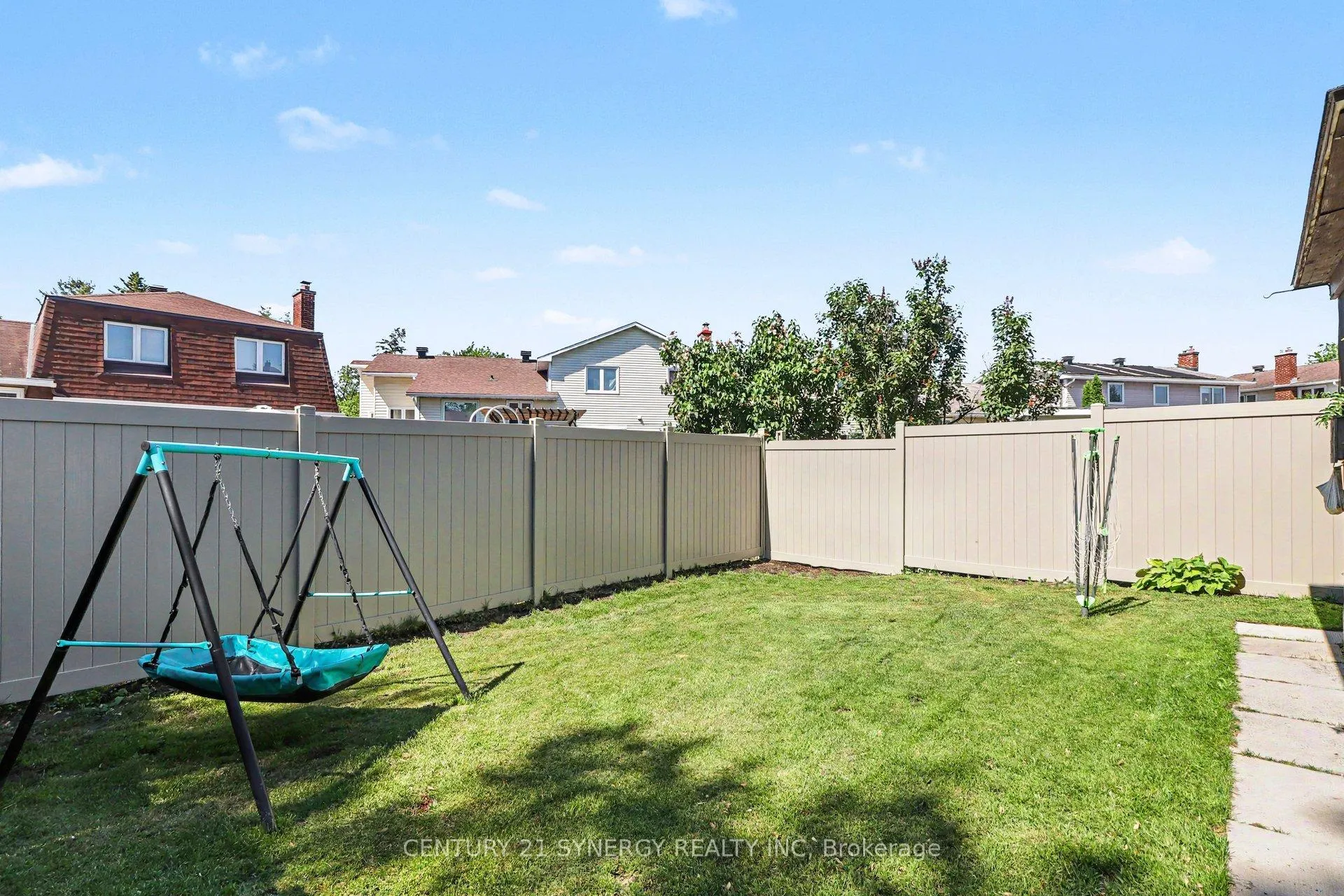 Photo 30 of 1078 Taffy Lane, Ottawa, Convent Glen North — HOMEH
