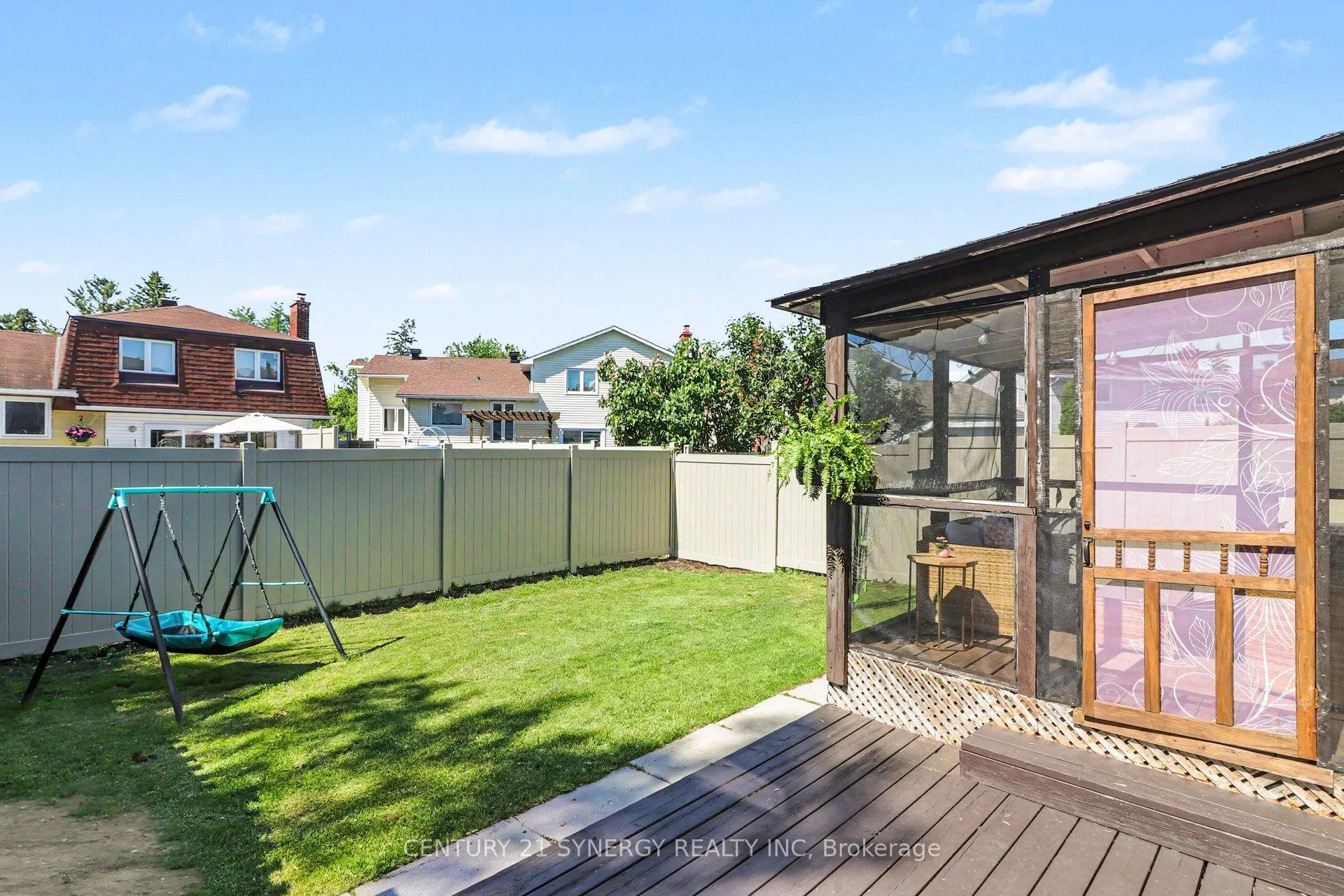 Photo 31 of 1078 Taffy Lane, Ottawa, Convent Glen North — HOMEH