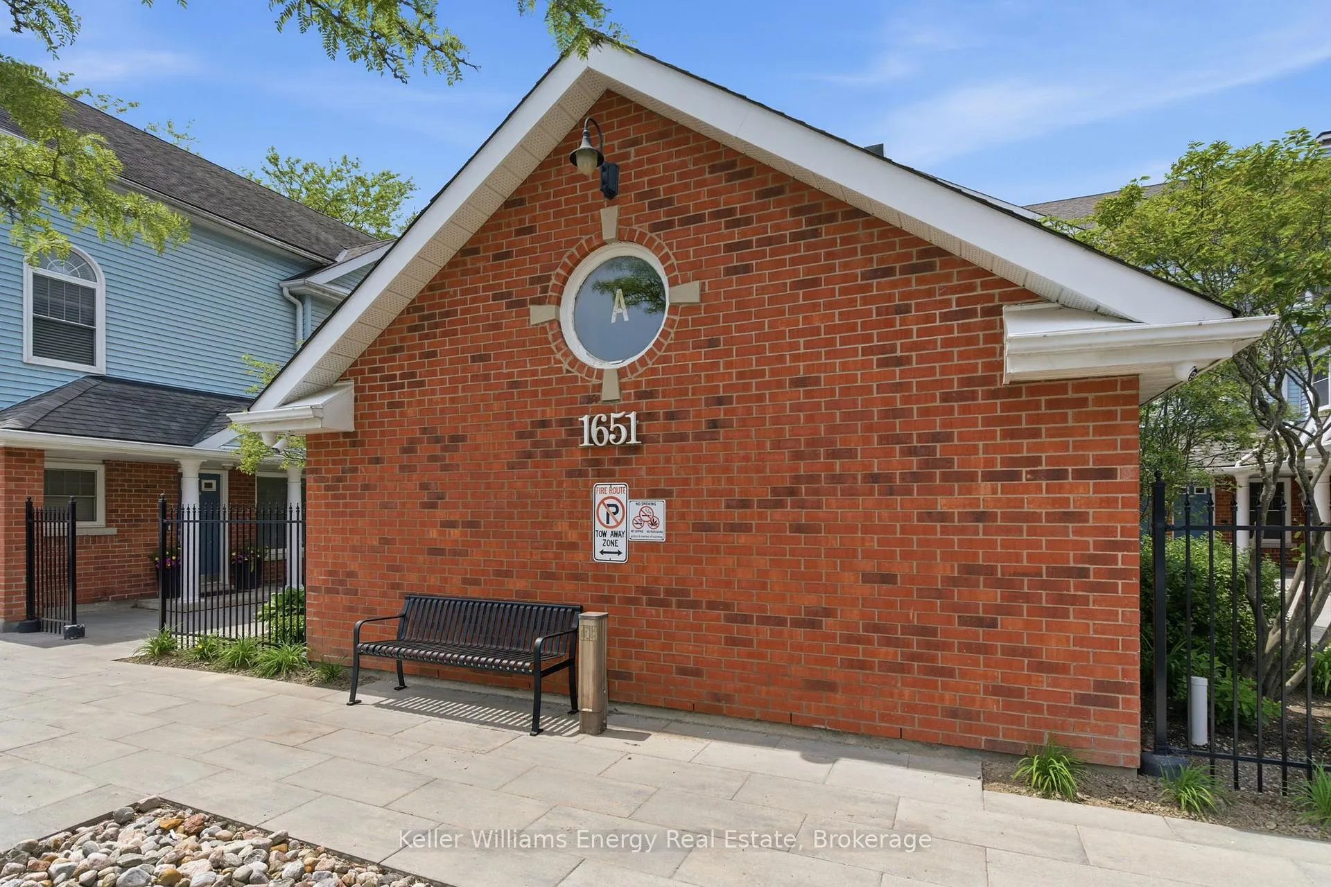 Photo 4 of Unit A17, 1651 Nash Road, Clarington, Courtice — HOMEH