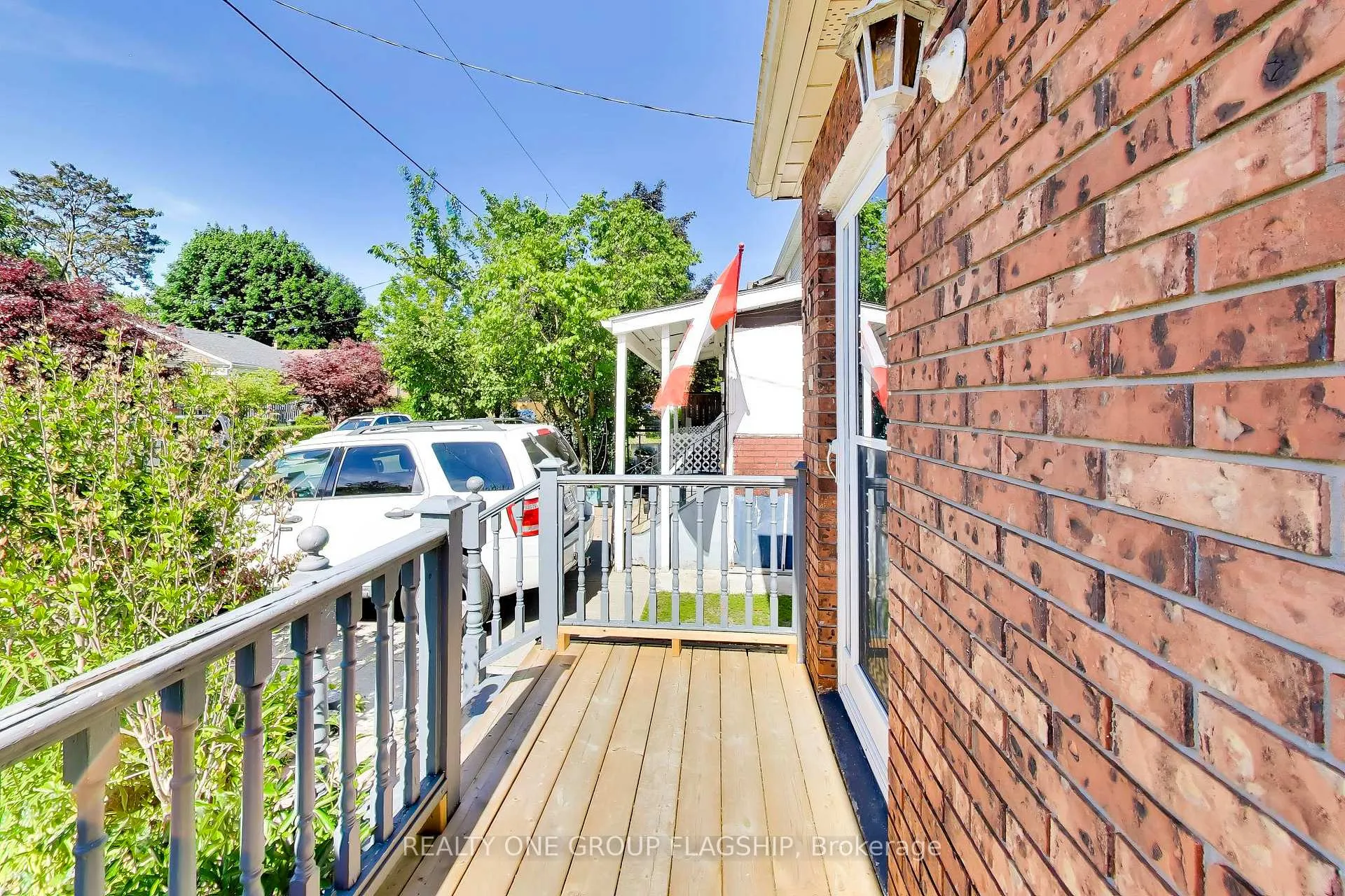 Photo 4 of 55 Frater Avenue, Toronto, Danforth Village-East York — HOMEH
